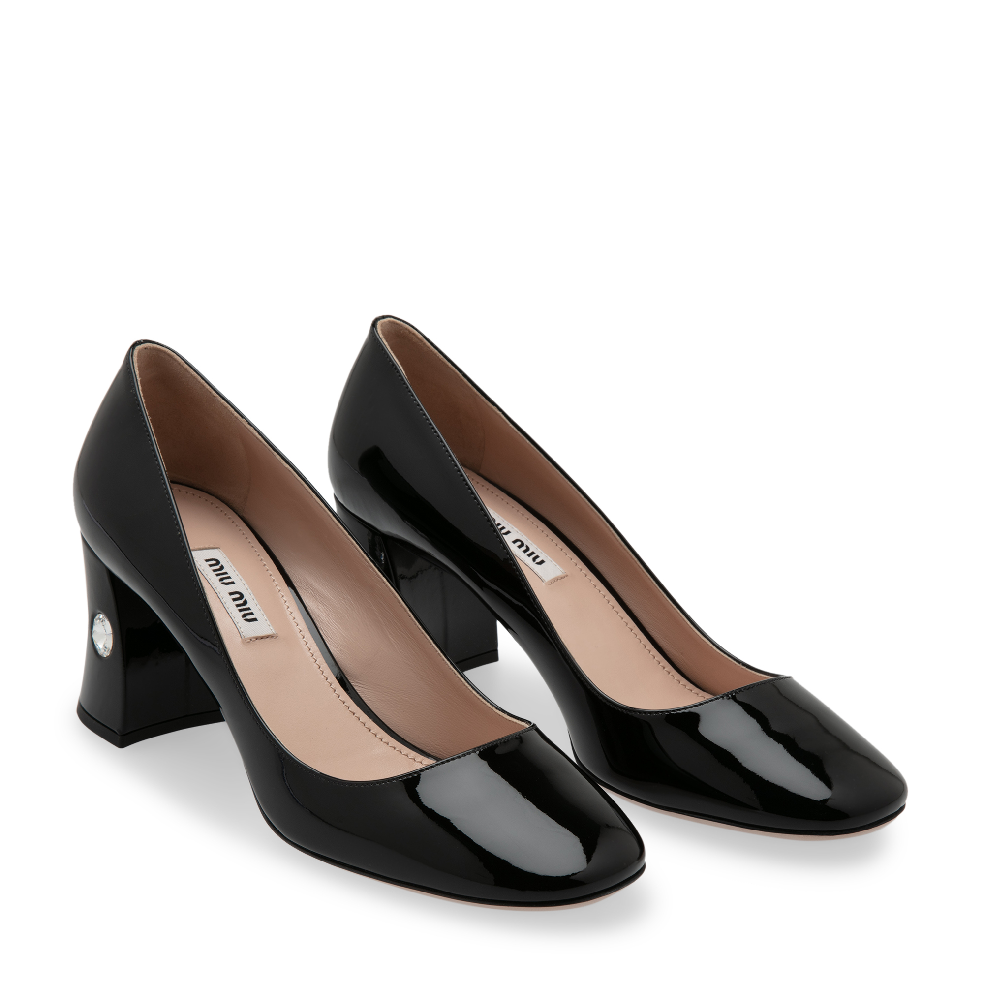 

Patent leather pumps, Black