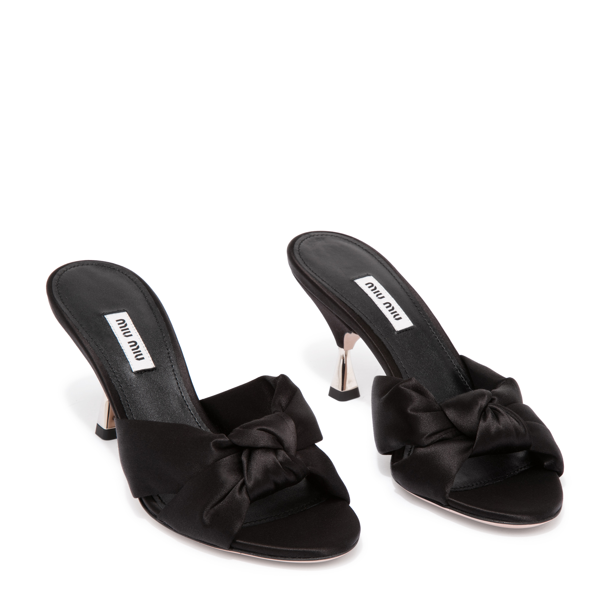 

Knot mules, Black