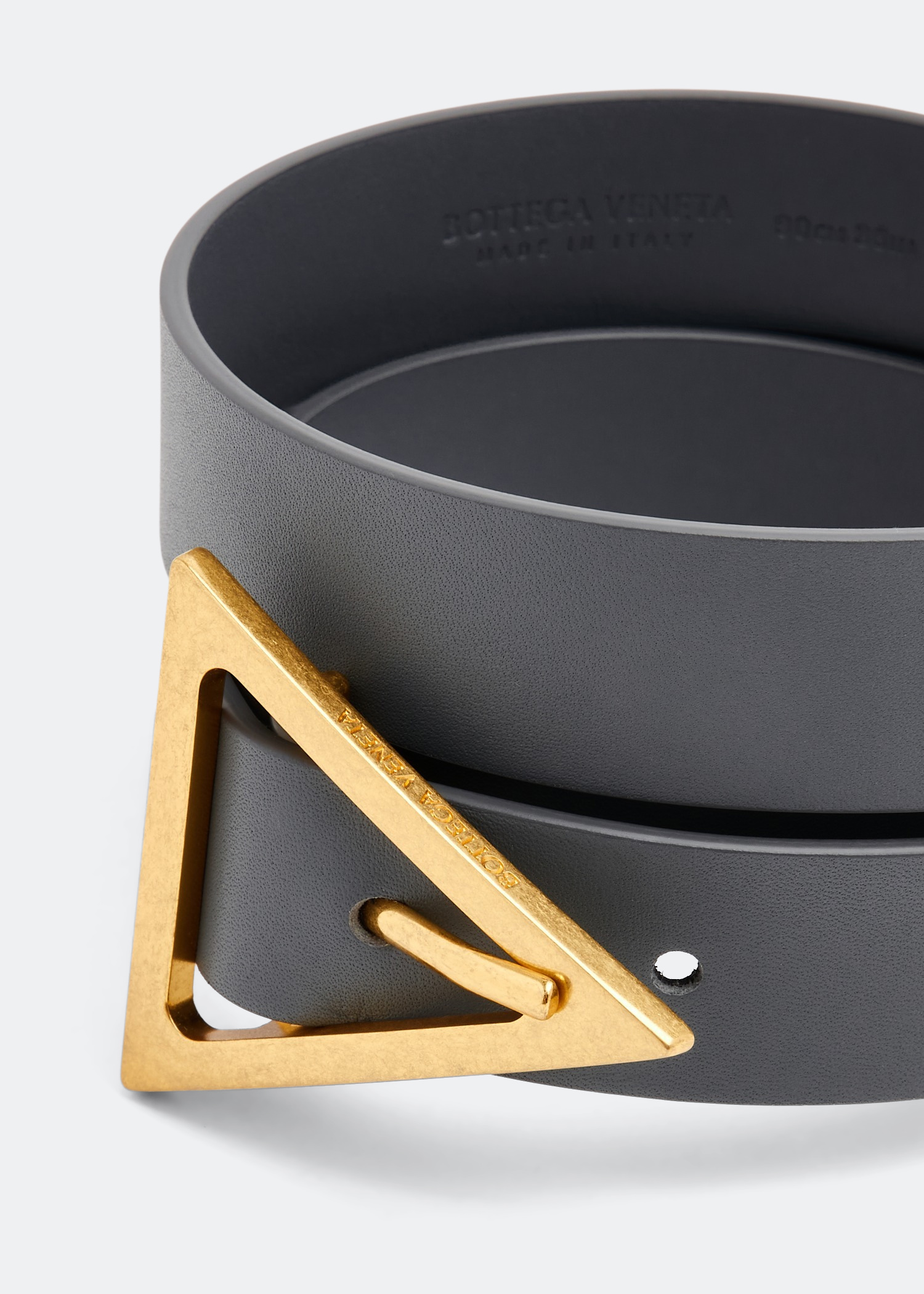 

Triangle belt, Grey