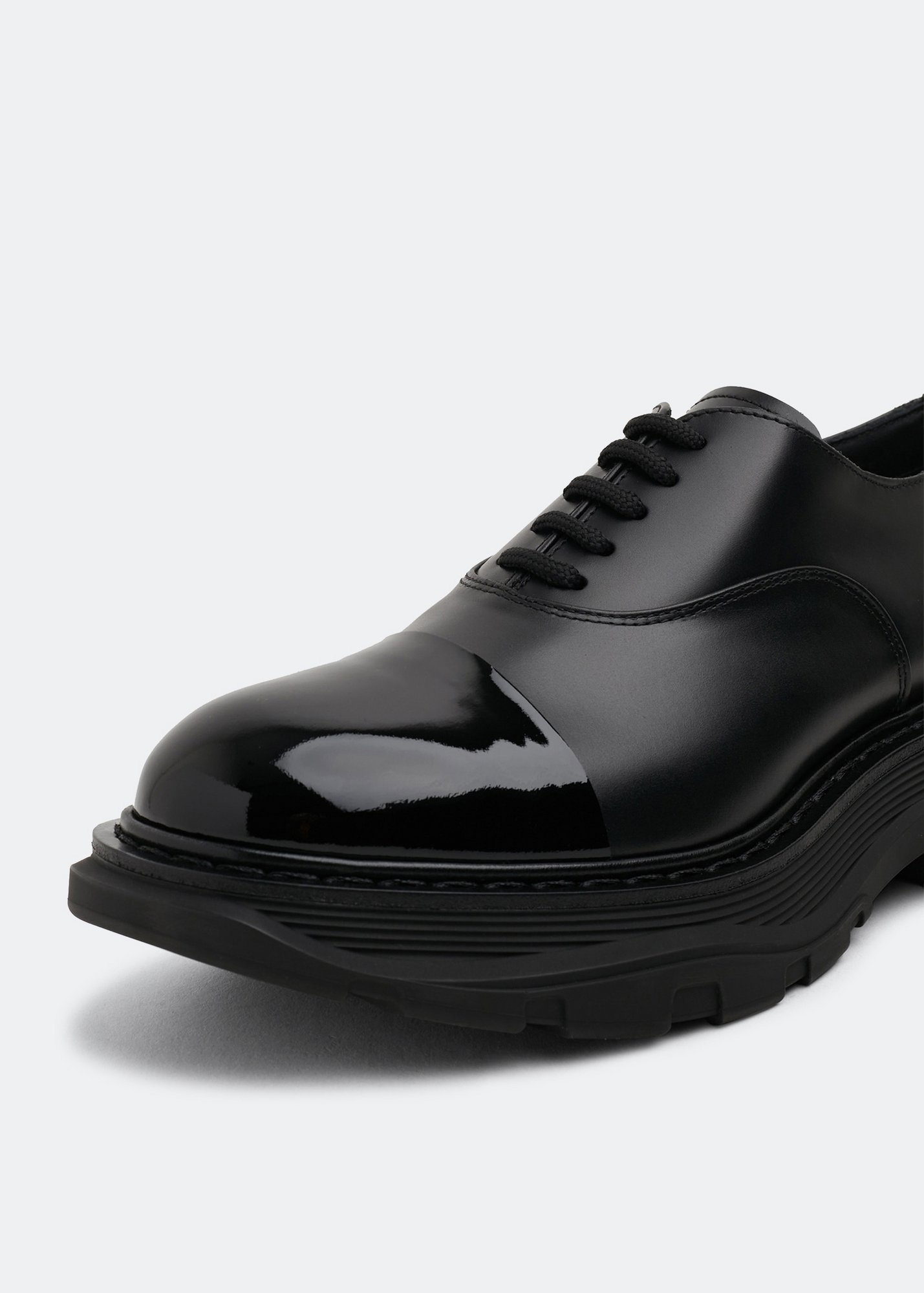 

Tread Derby shoes, Black