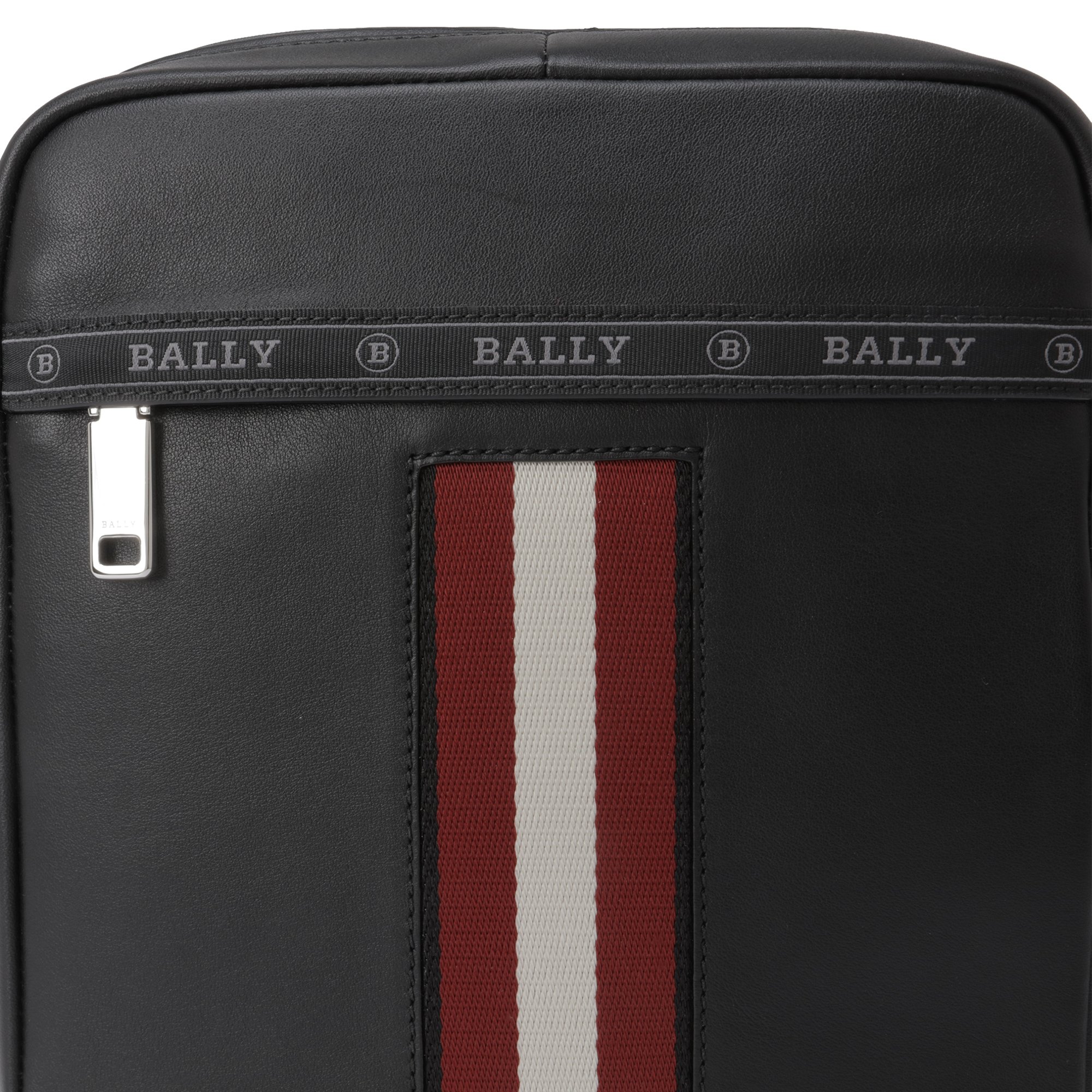 

Holm messenger bag, Black