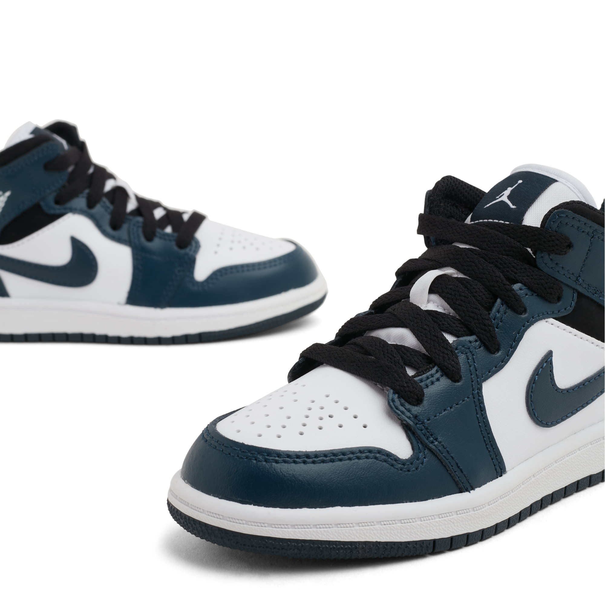 

Air Jordan 1 Mid 'Armoury Navy' sneakers, Blue