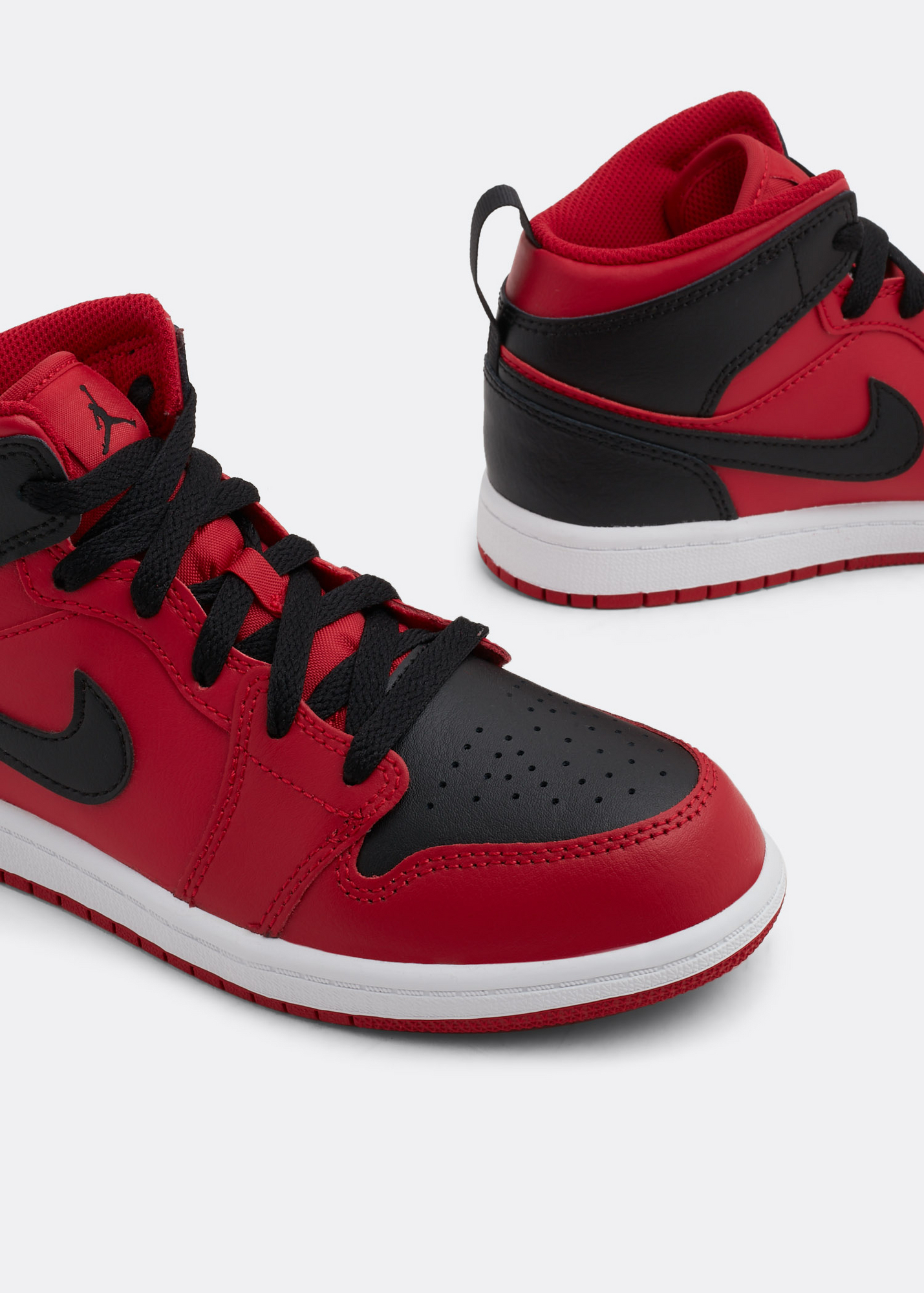 

Air Jordan 1 Mid 'Reverse Bred' sneakers, Red