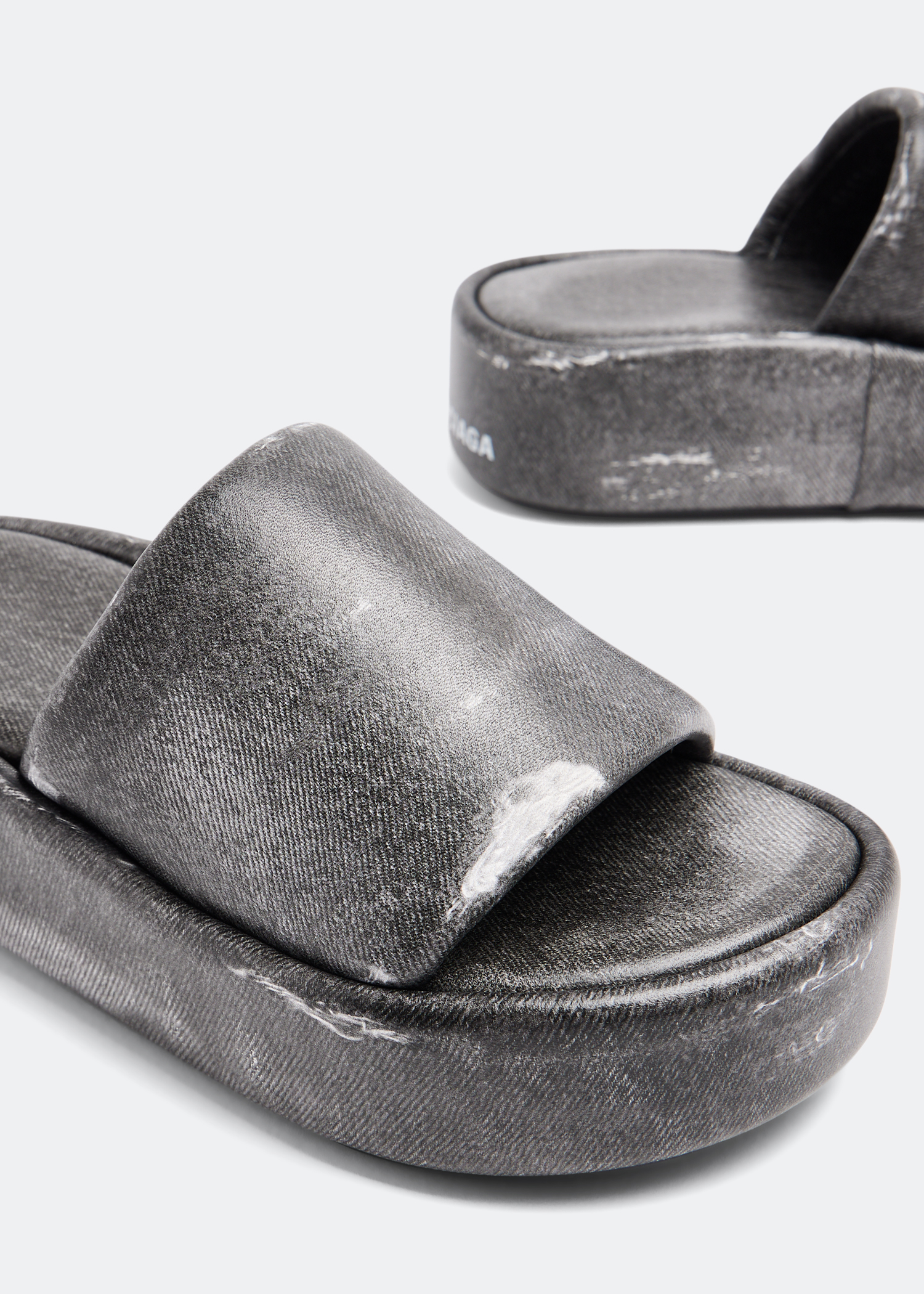 

Rise slide sandals, Grey