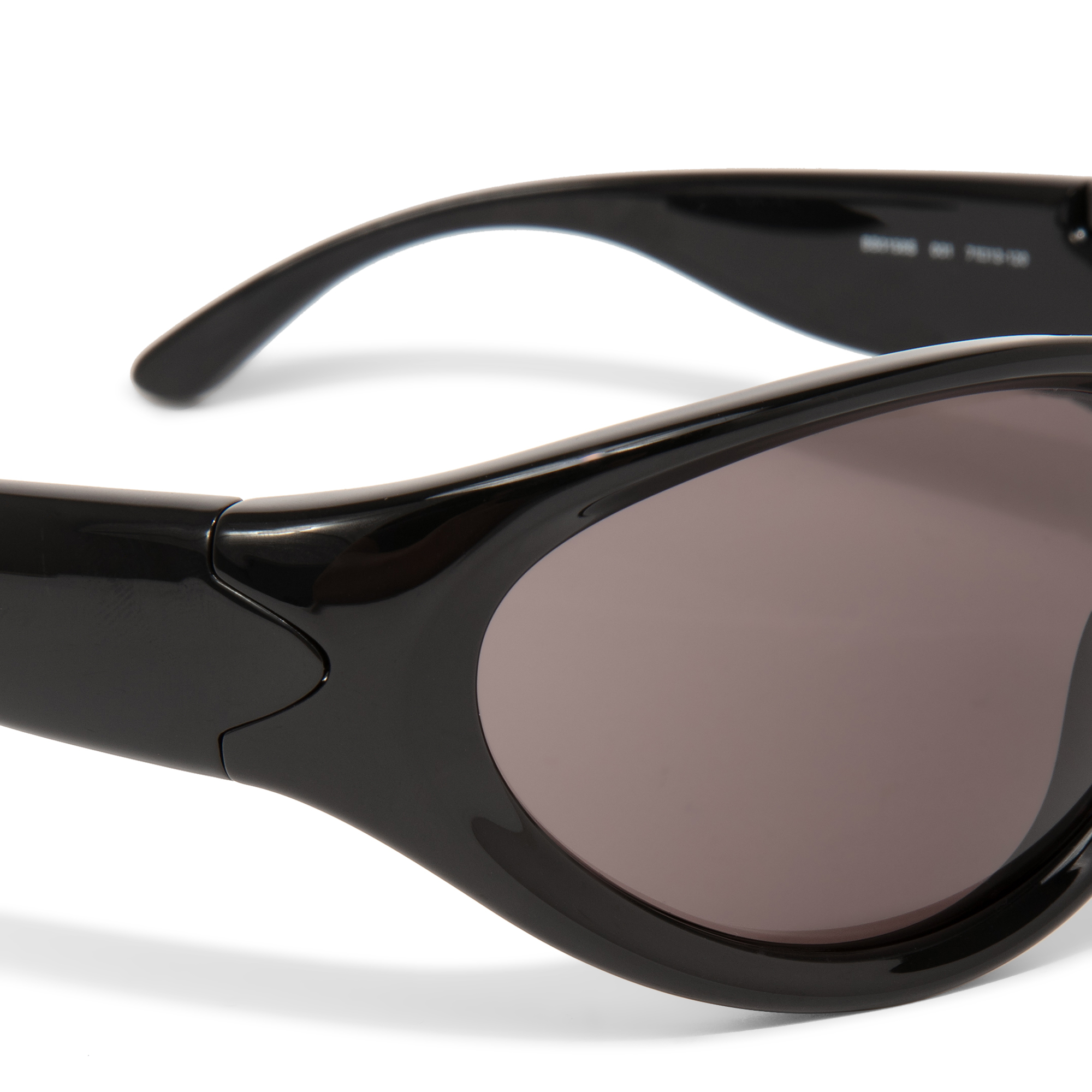 

Swift round sunglasses, Black