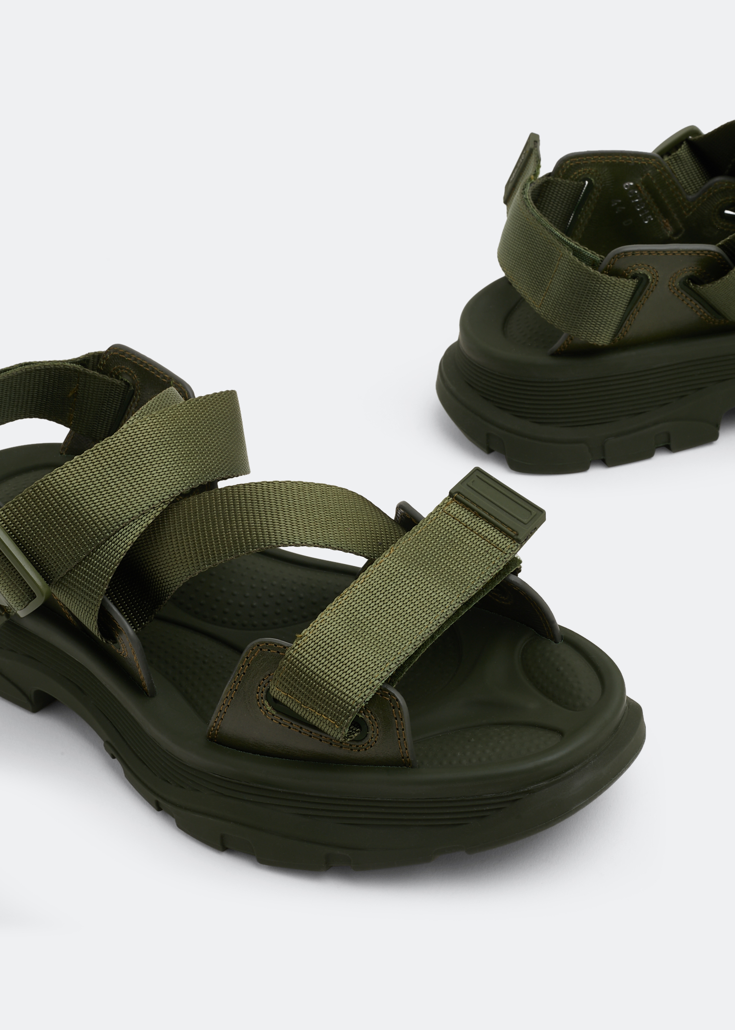 

Tread sandals, Green
