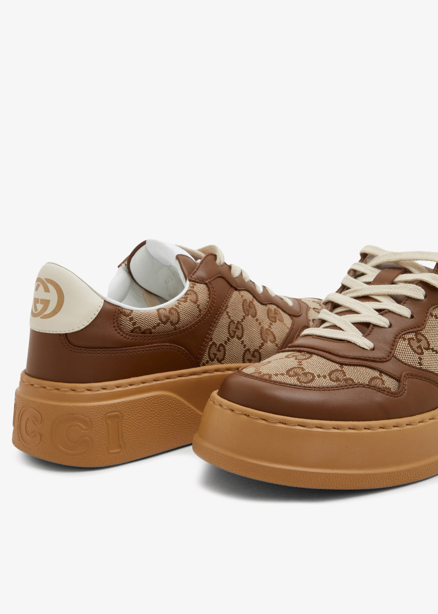 

Chunky B sneakers, Beige