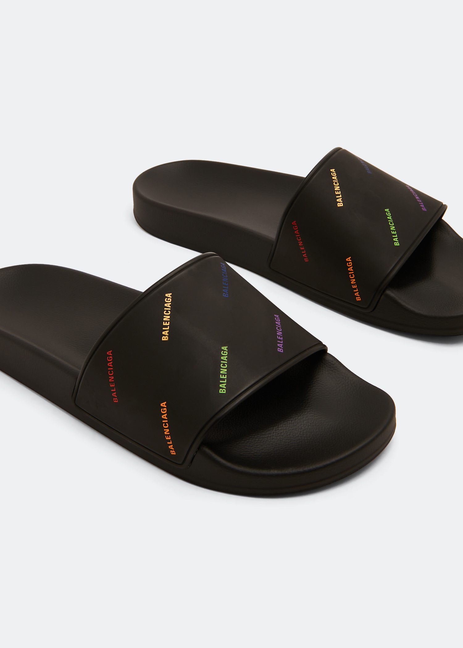 

Pool smooth slides, Black