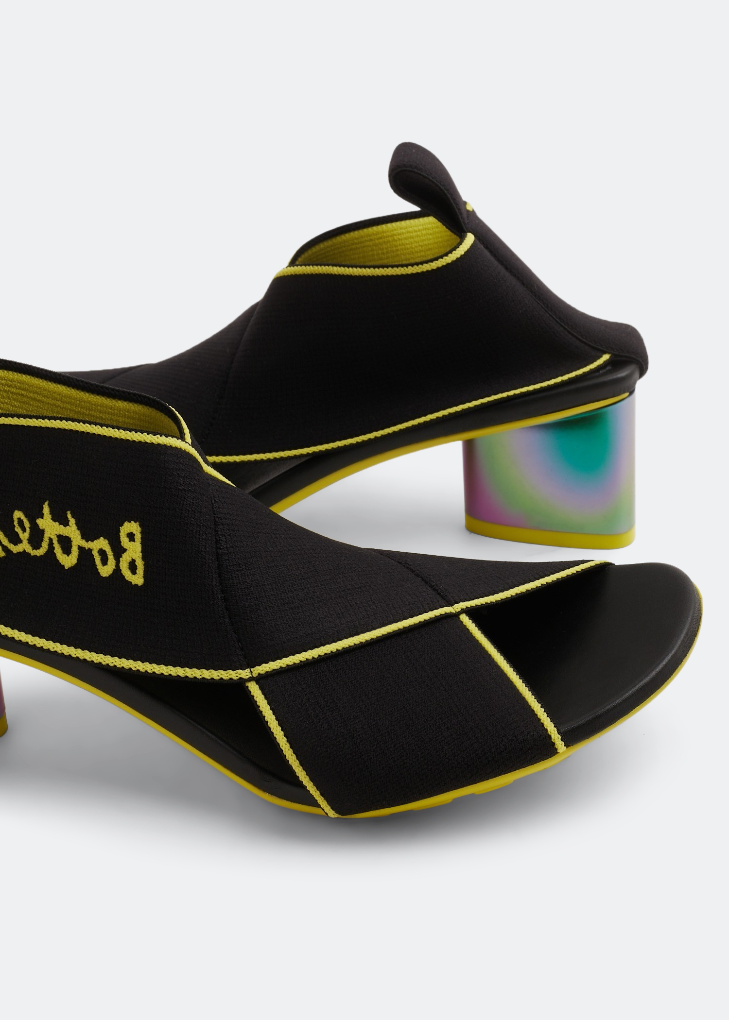 

Flex sandals, Black