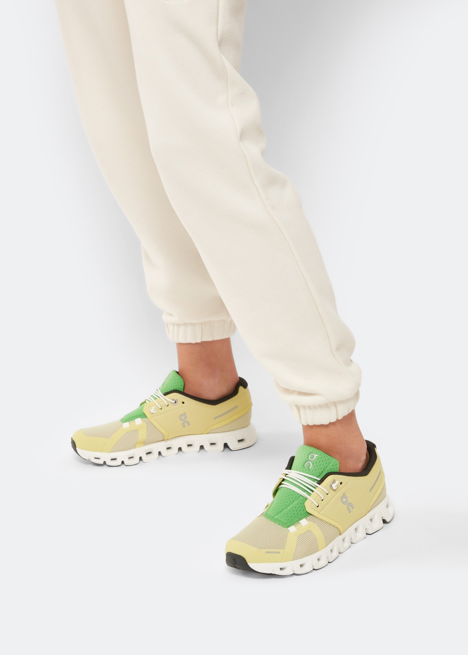 

Cloud 5 push sneakers, Yellow