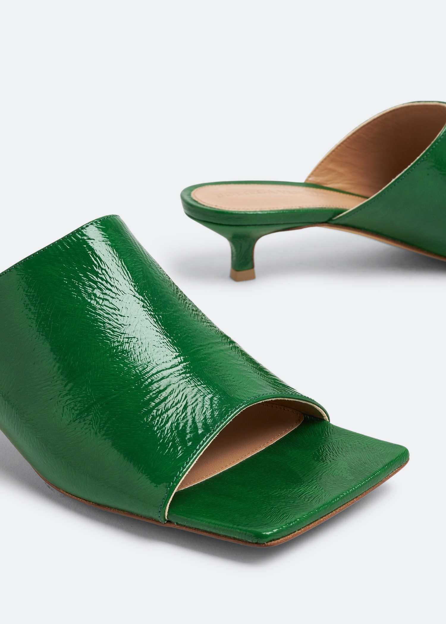 

Stretch mules, Green