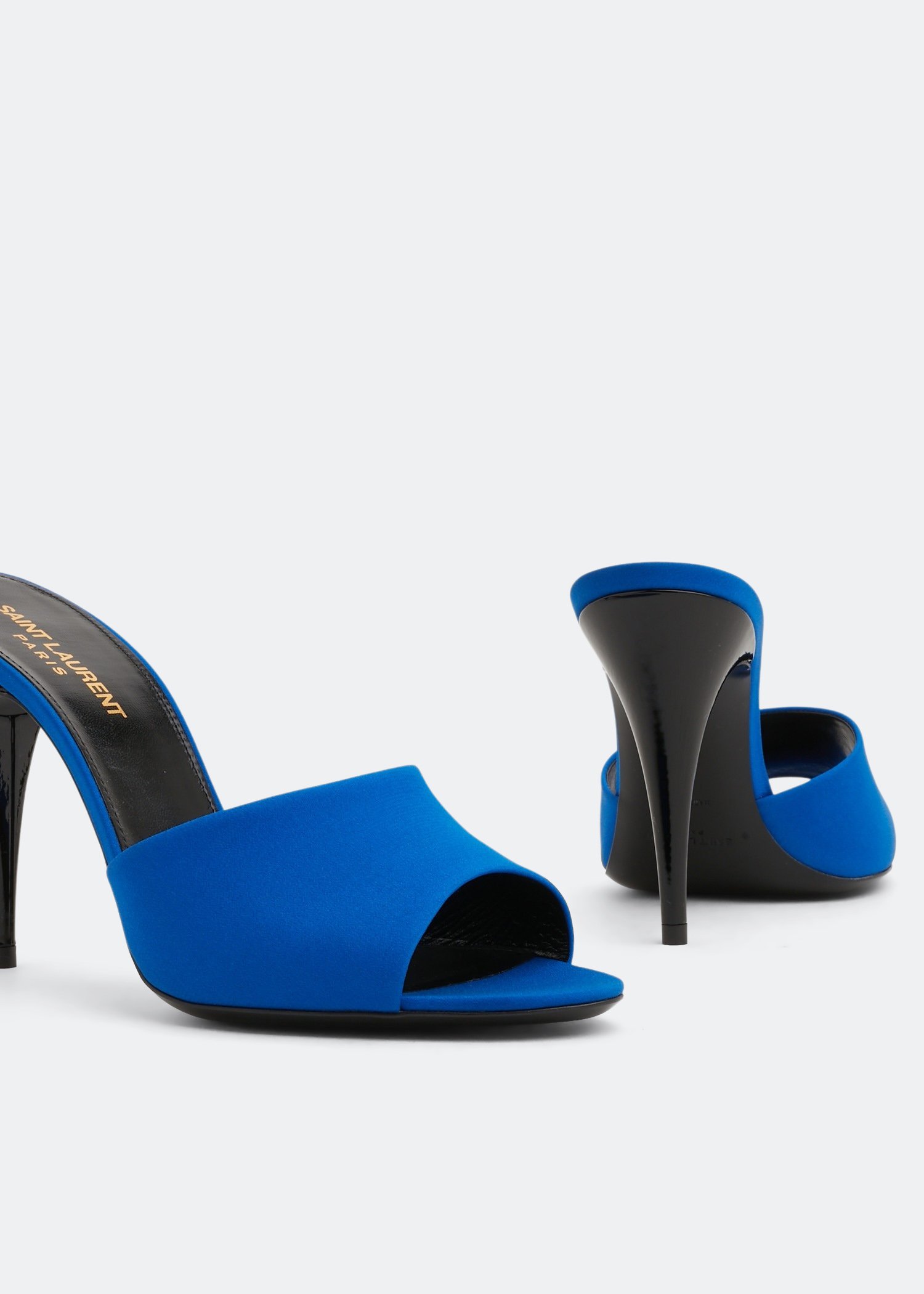 

LA 16 mules, Blue