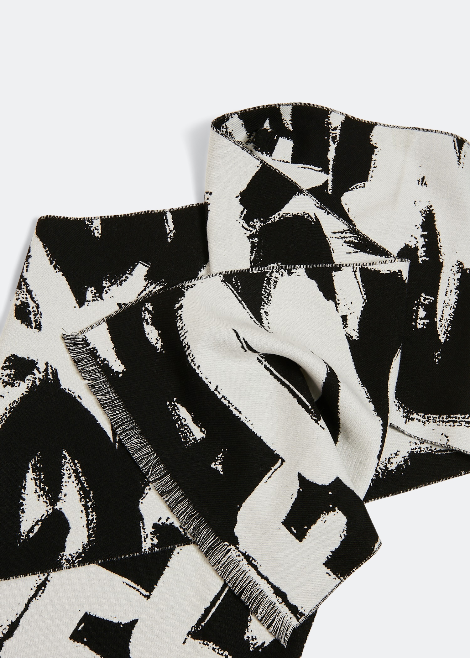 

Graffiti scarf, Black