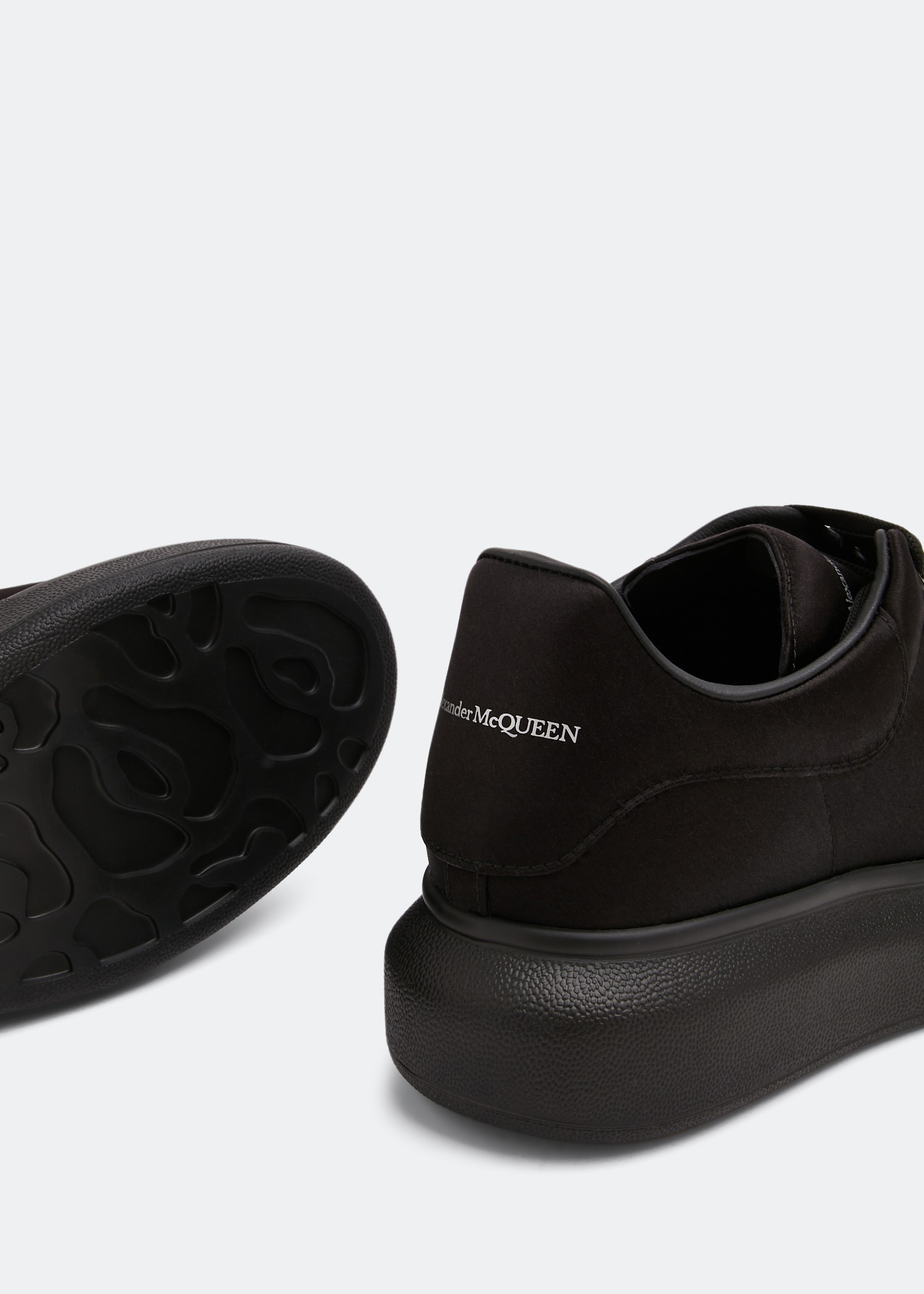

Oversized sneakers, Black