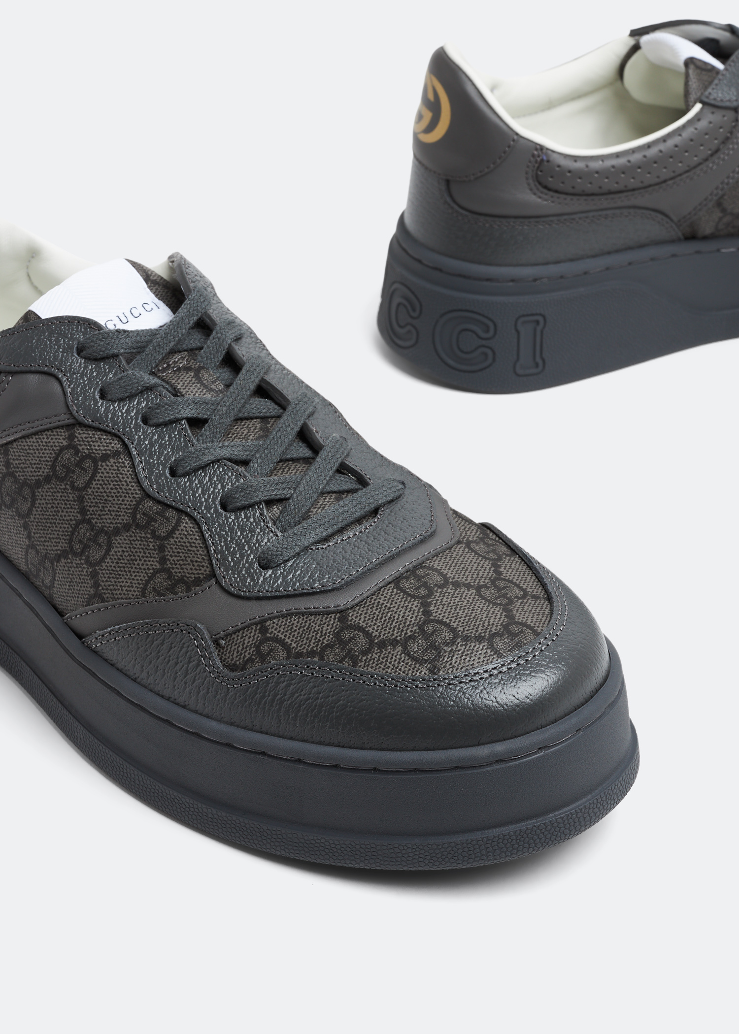 

Chunky B sneakers, Grey