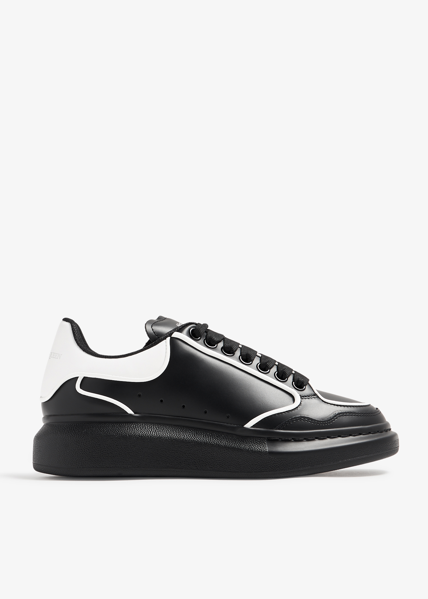 

Oversized sneakers, Black