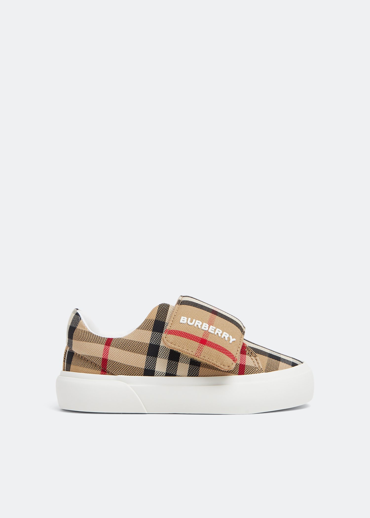 

James sneakers, Prints