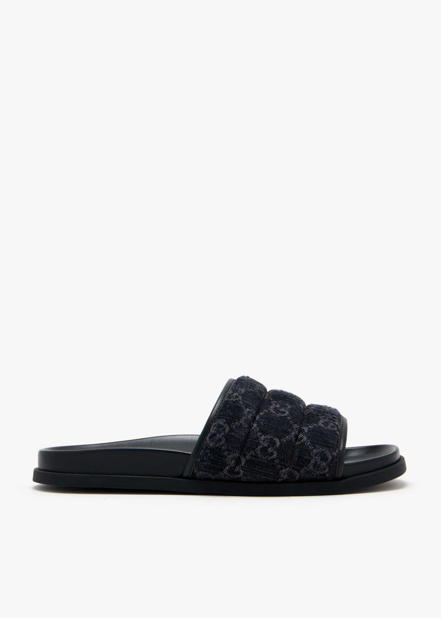 

GG slides, Black