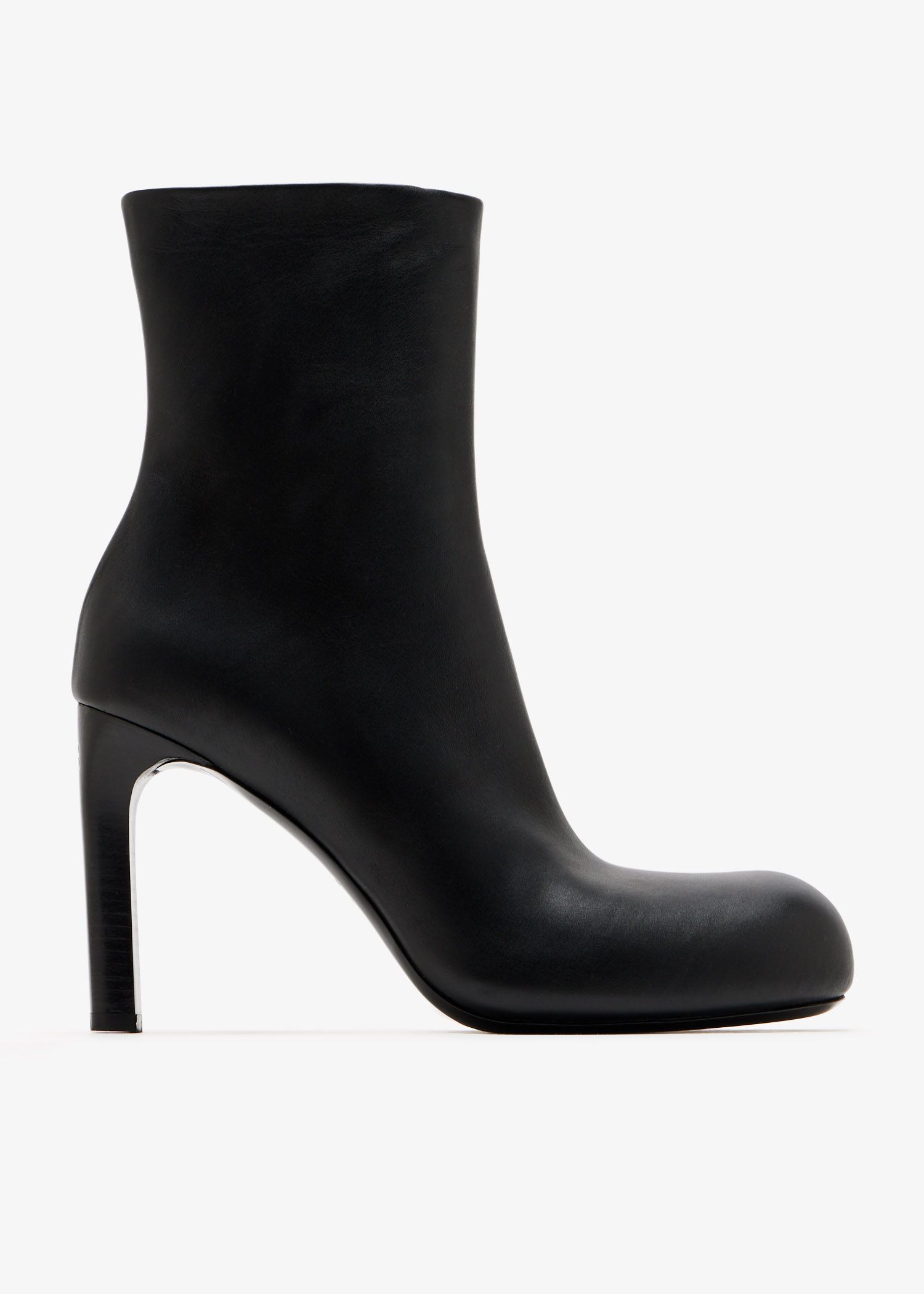 

Fargo 100 booties, Black