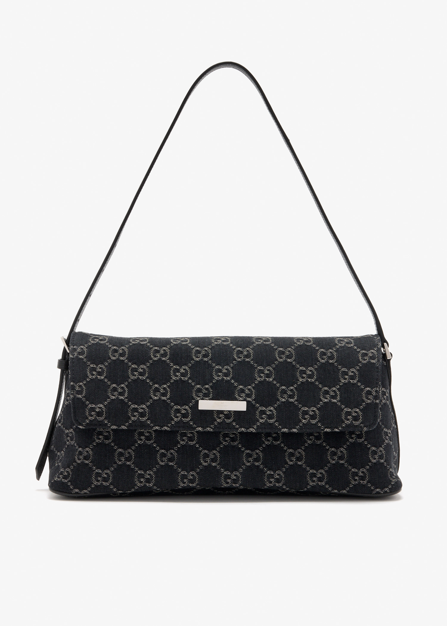 

Madison medium shoulder bag, Black
