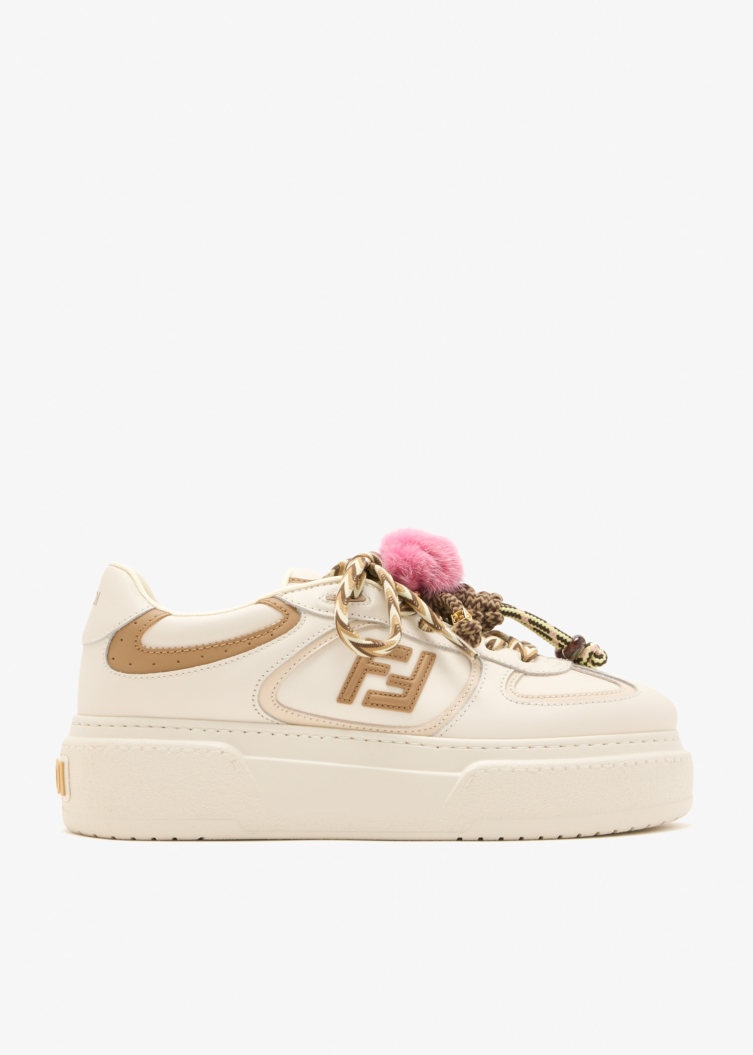 

Match sneakers, Cream