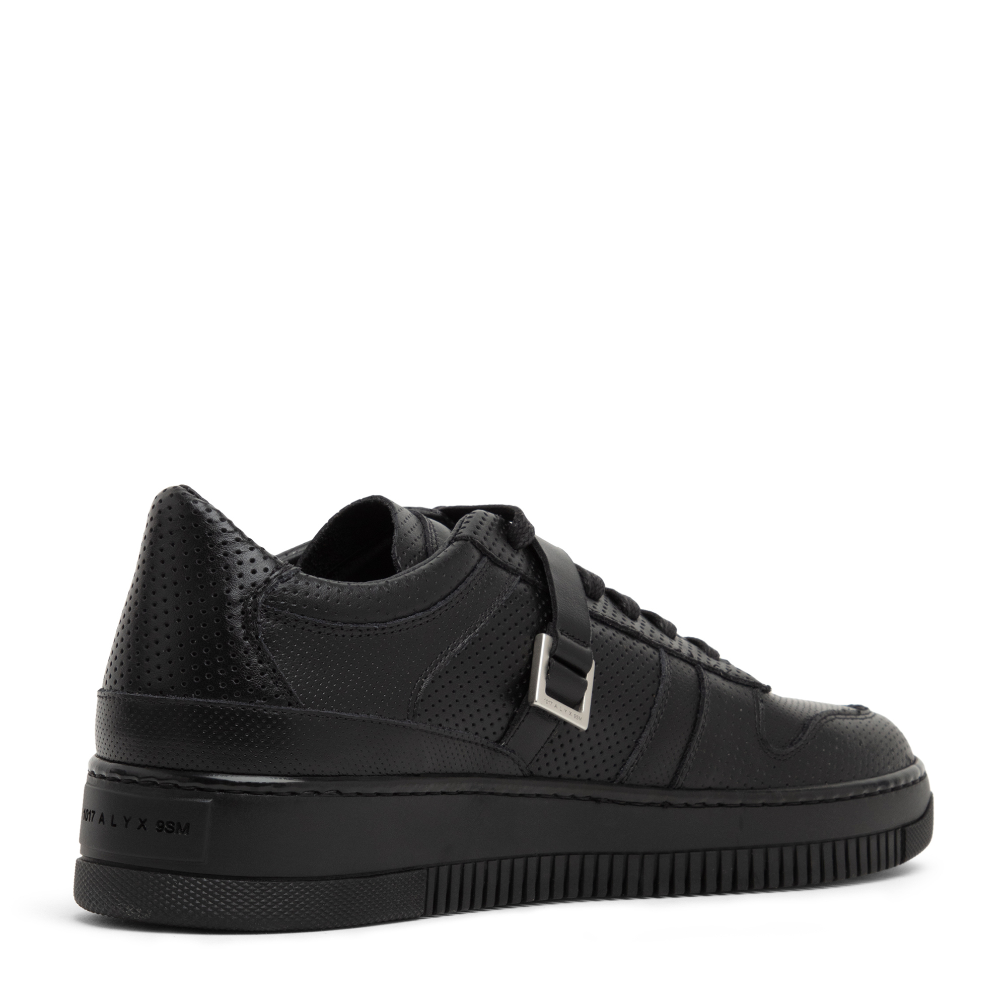 

Buckle low sneakers, Black