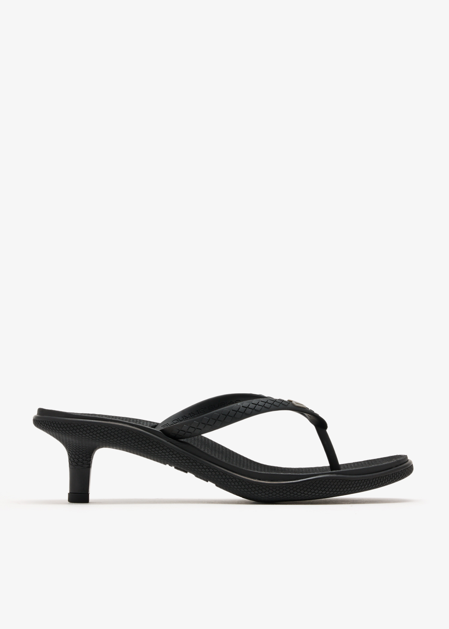 

Arc thong sandals, Black