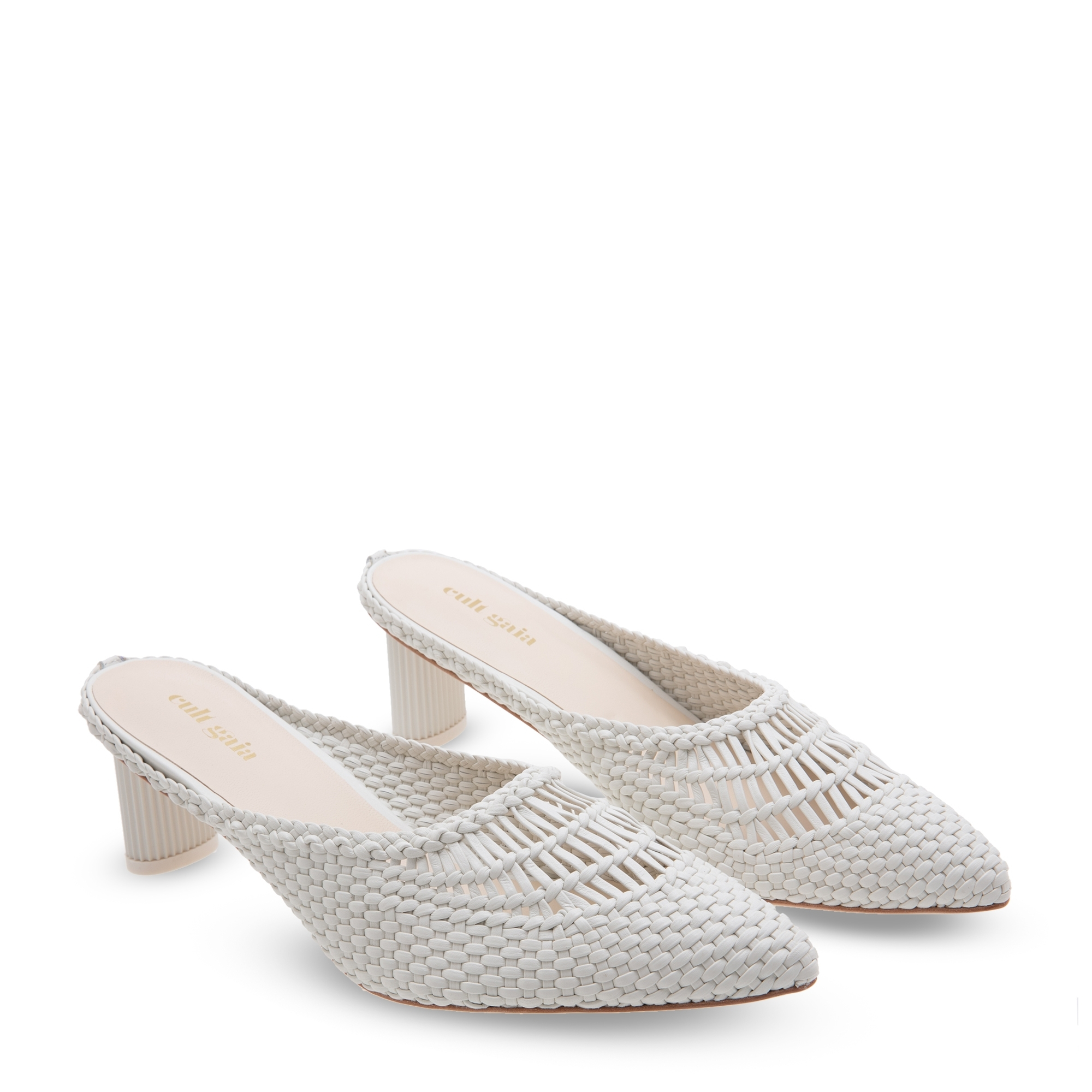

Della mules, White