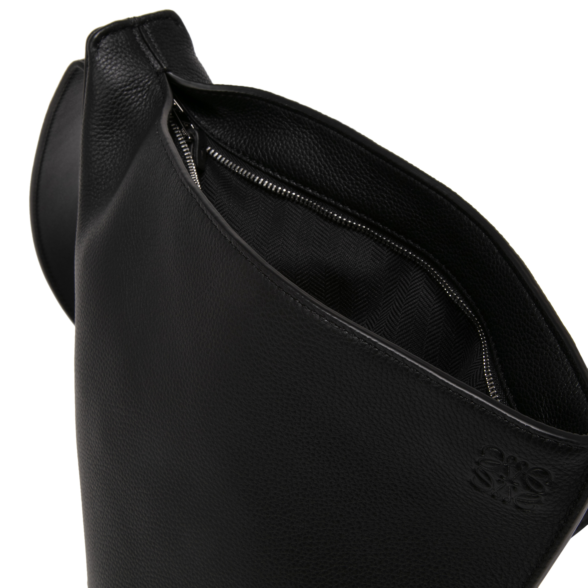 

Anton sling bag, Black