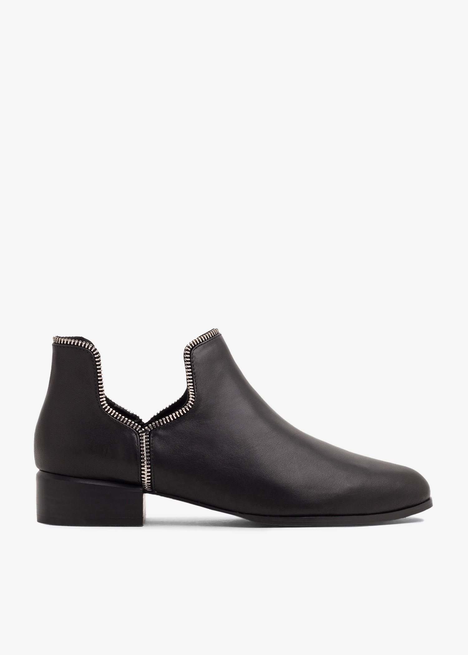 

Bailey boots, Black