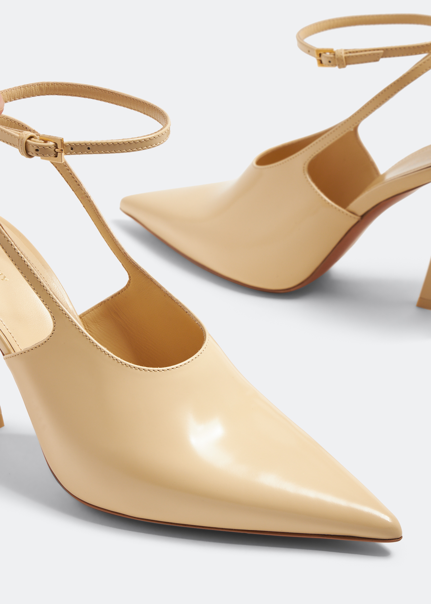 

Show slingback pumps, Beige