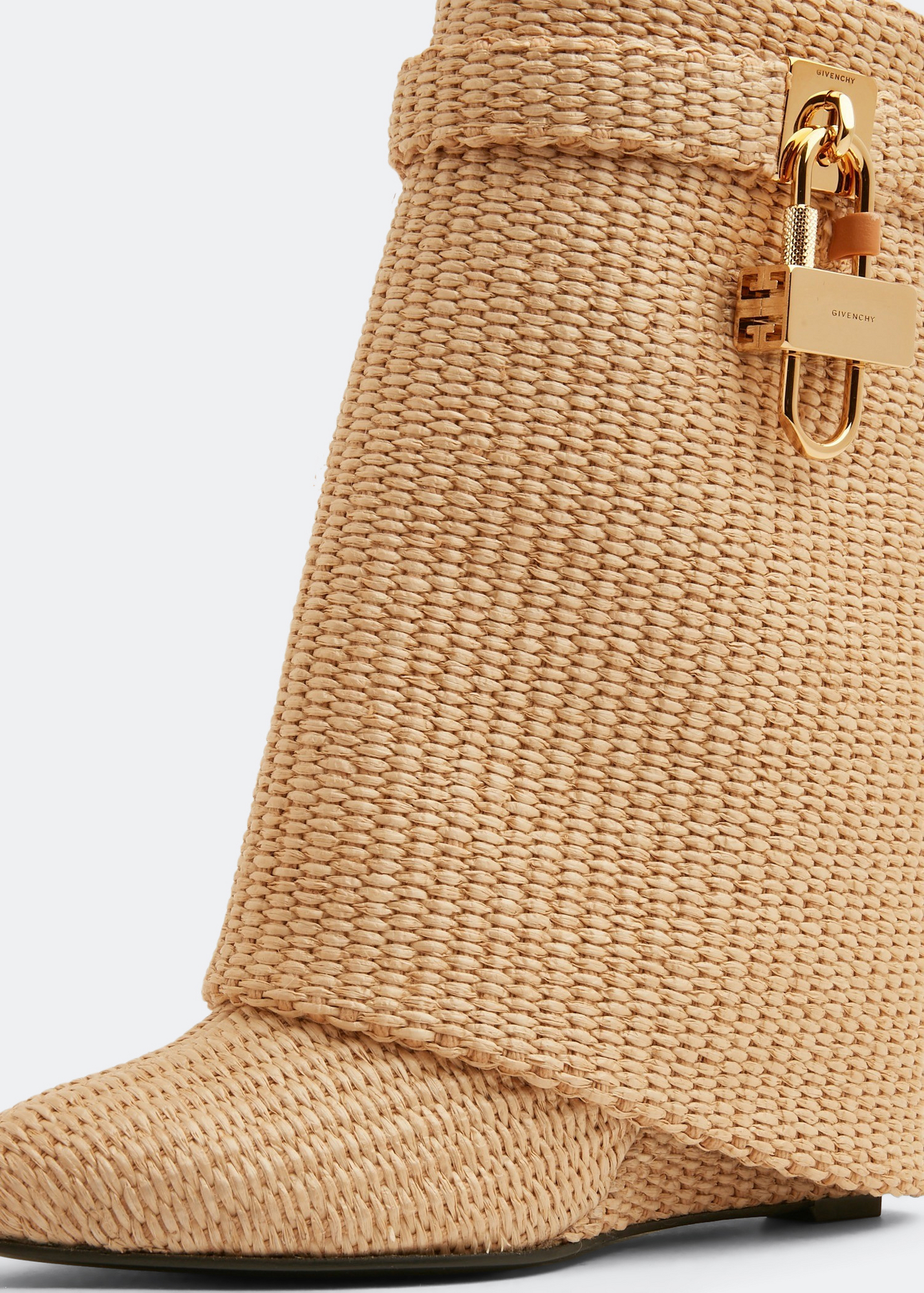 

Shark Lock raffia ankle boots, Beige