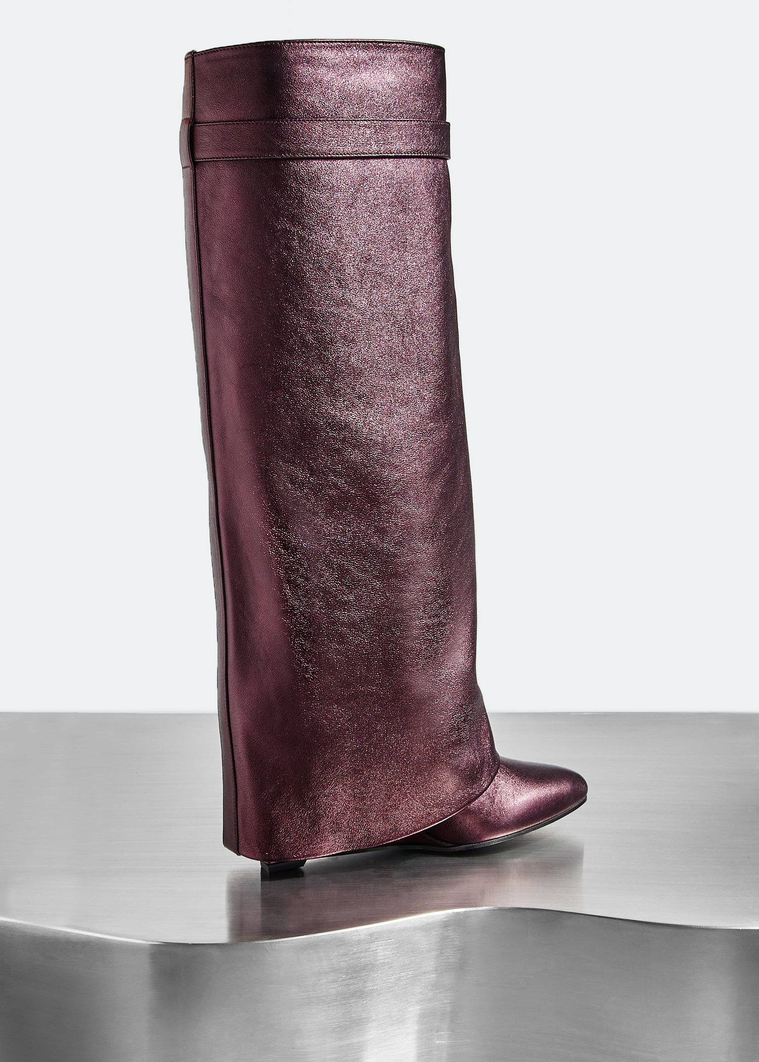 

Shark Lock pant boots, Burgundy