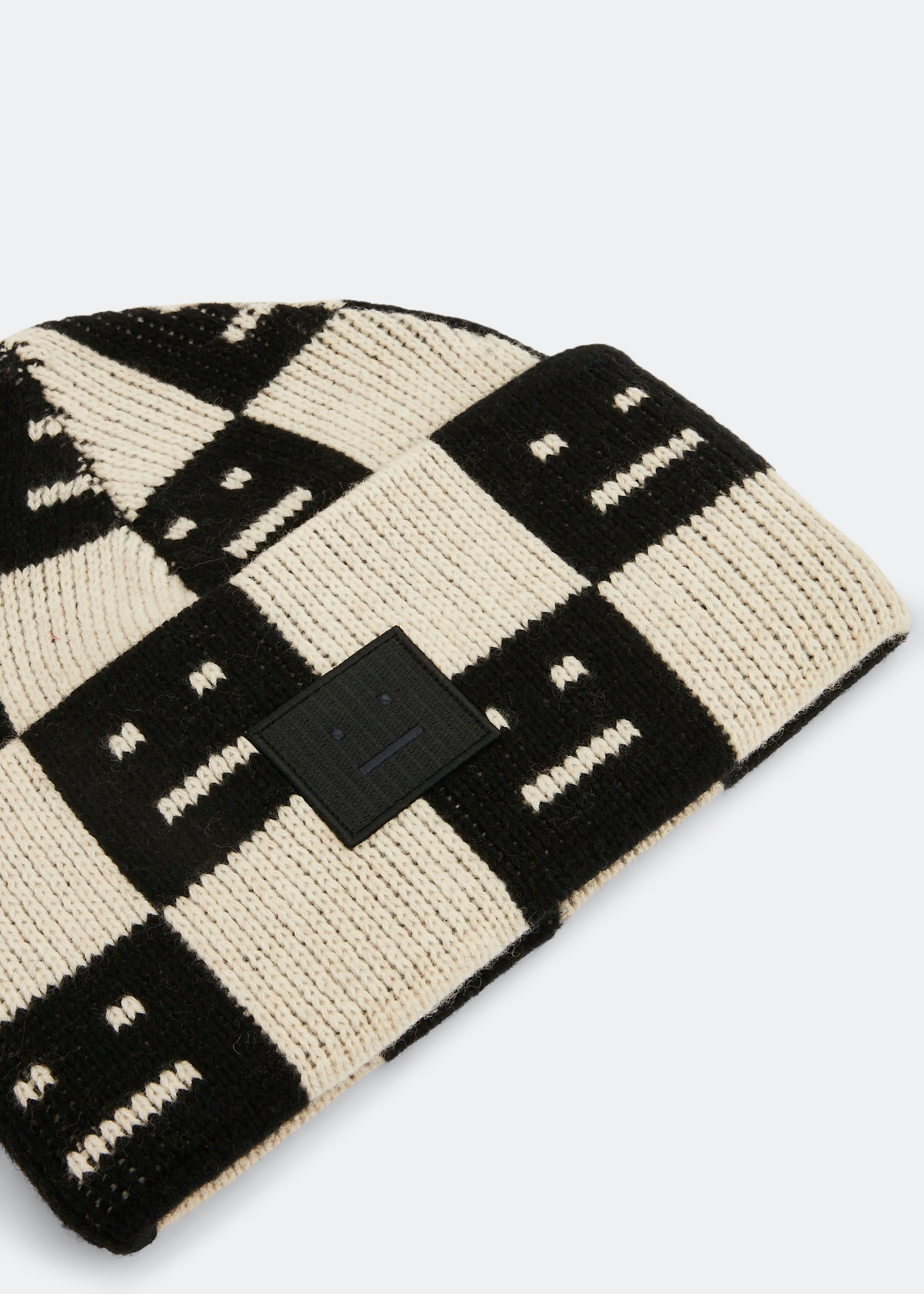 

Kuri beanie hat, Prints