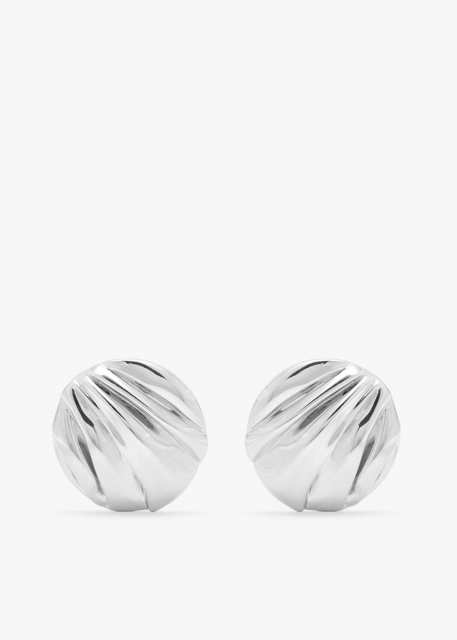 

Pleats earrings, Silver