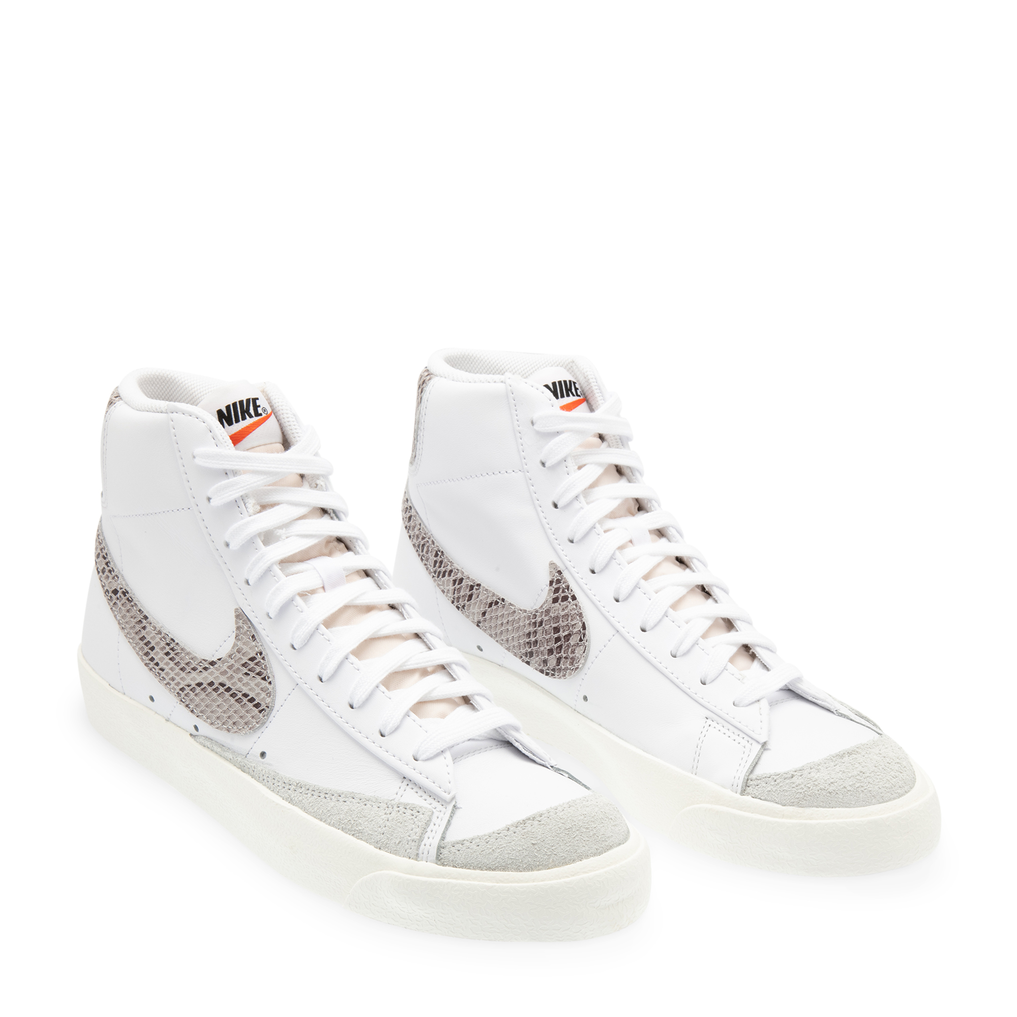 

Blazer Mid 77 sneakers, White