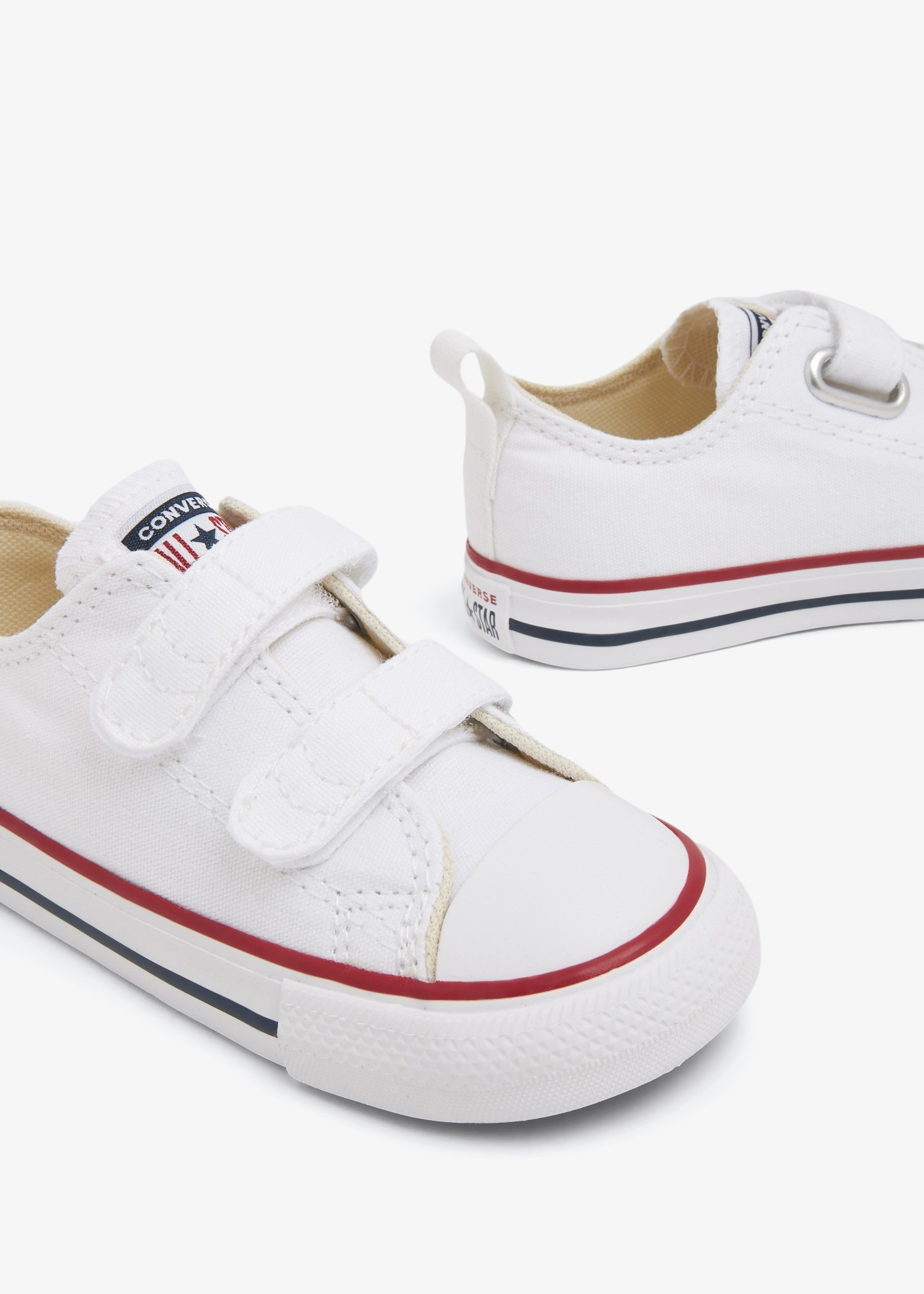 

Chuck Taylor All Star 2V sneakers, White