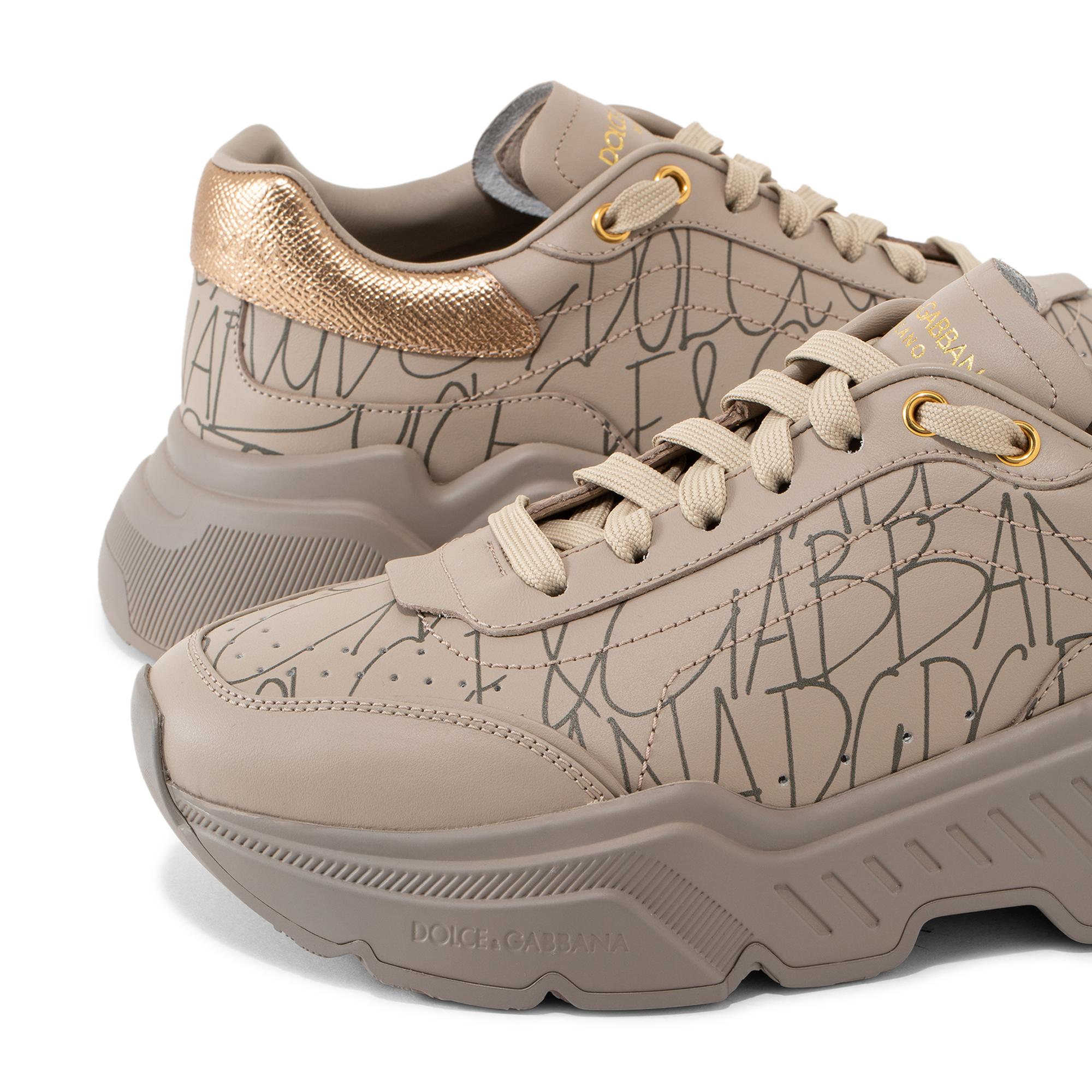 

Exclusive Daymaster sneakers, Beige