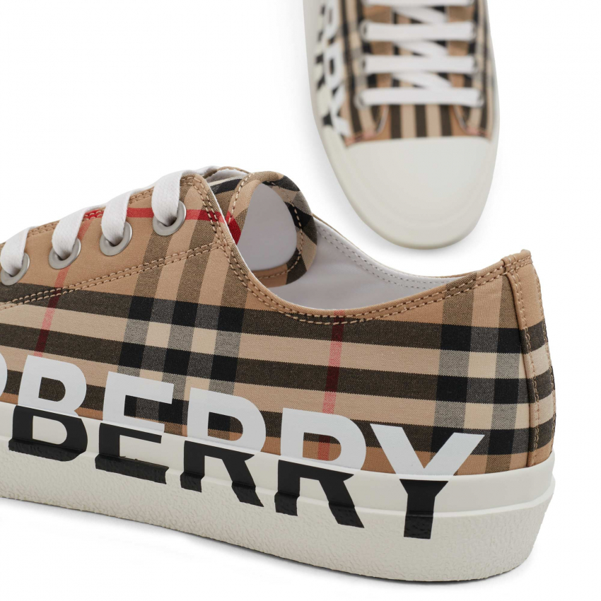 Burberry Larkhall sneakers for Men - Beige in KSA | Level Shoes