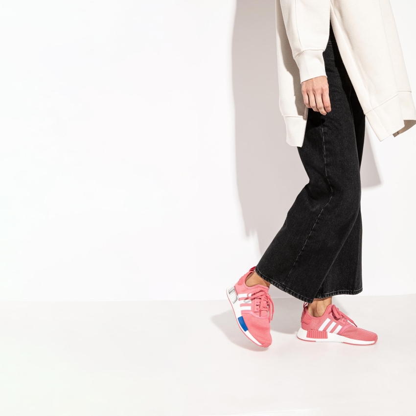 Adidas NMD_R1 sneakers for Women - Pink 
