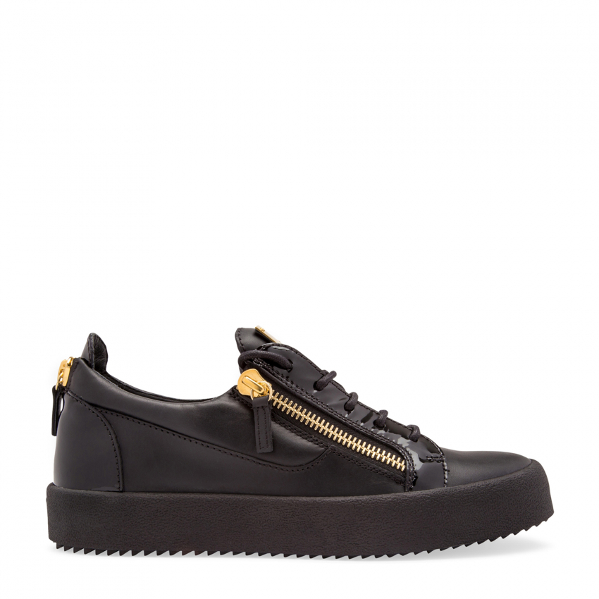Giuseppe Gold zip Low Sneakers for Men - Black in | Level Shoes