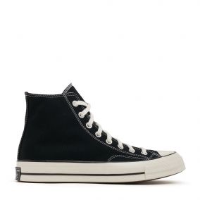 Converse - Shoes or Accessories in KSA 