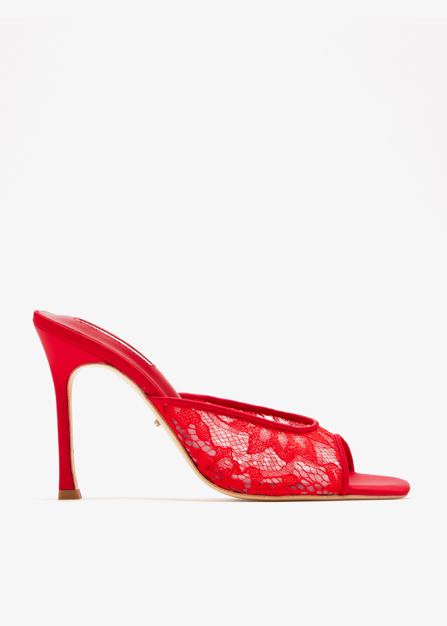 

Dashing mules, Red