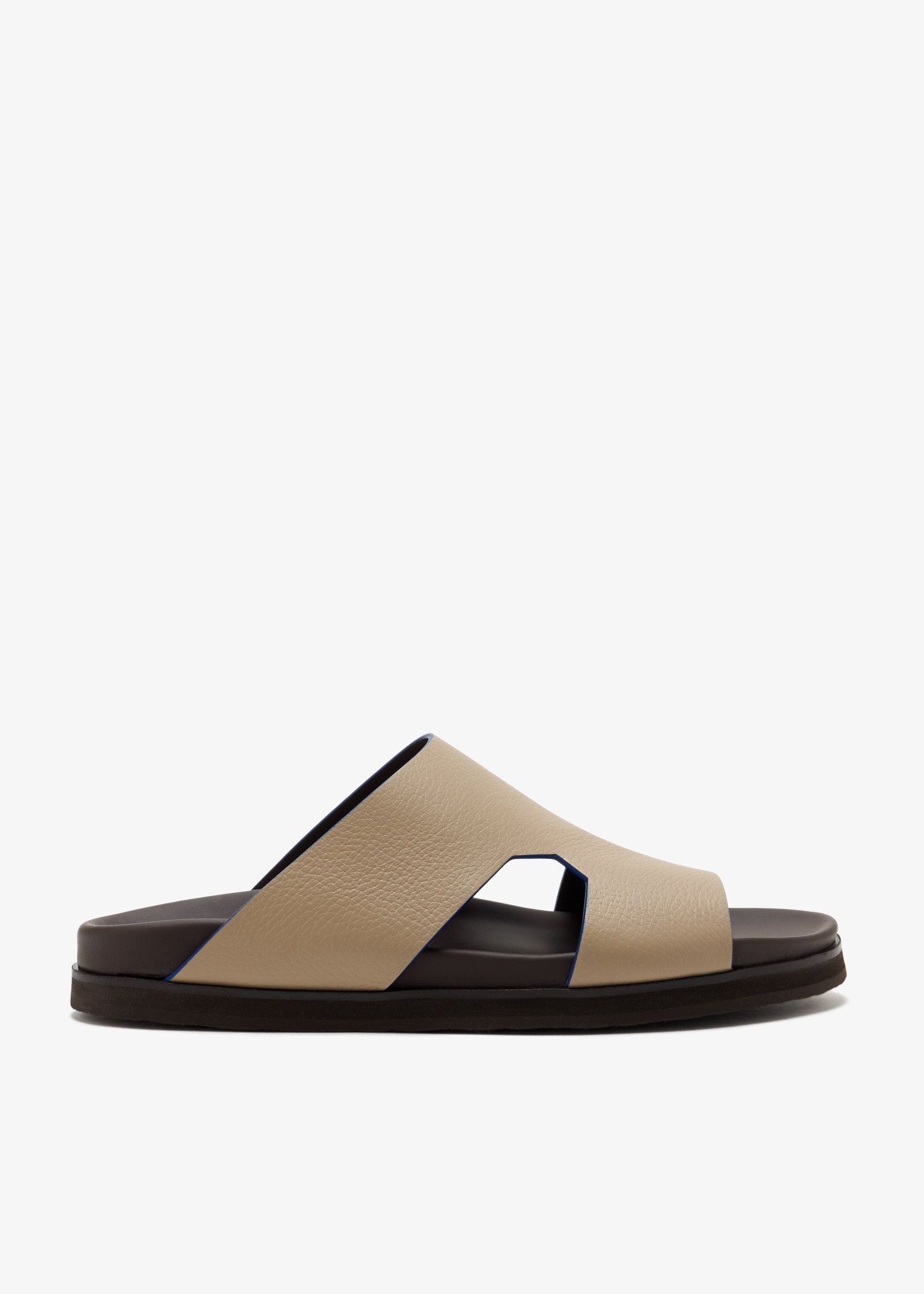 

Amorti Deercalf sandals, Taupe