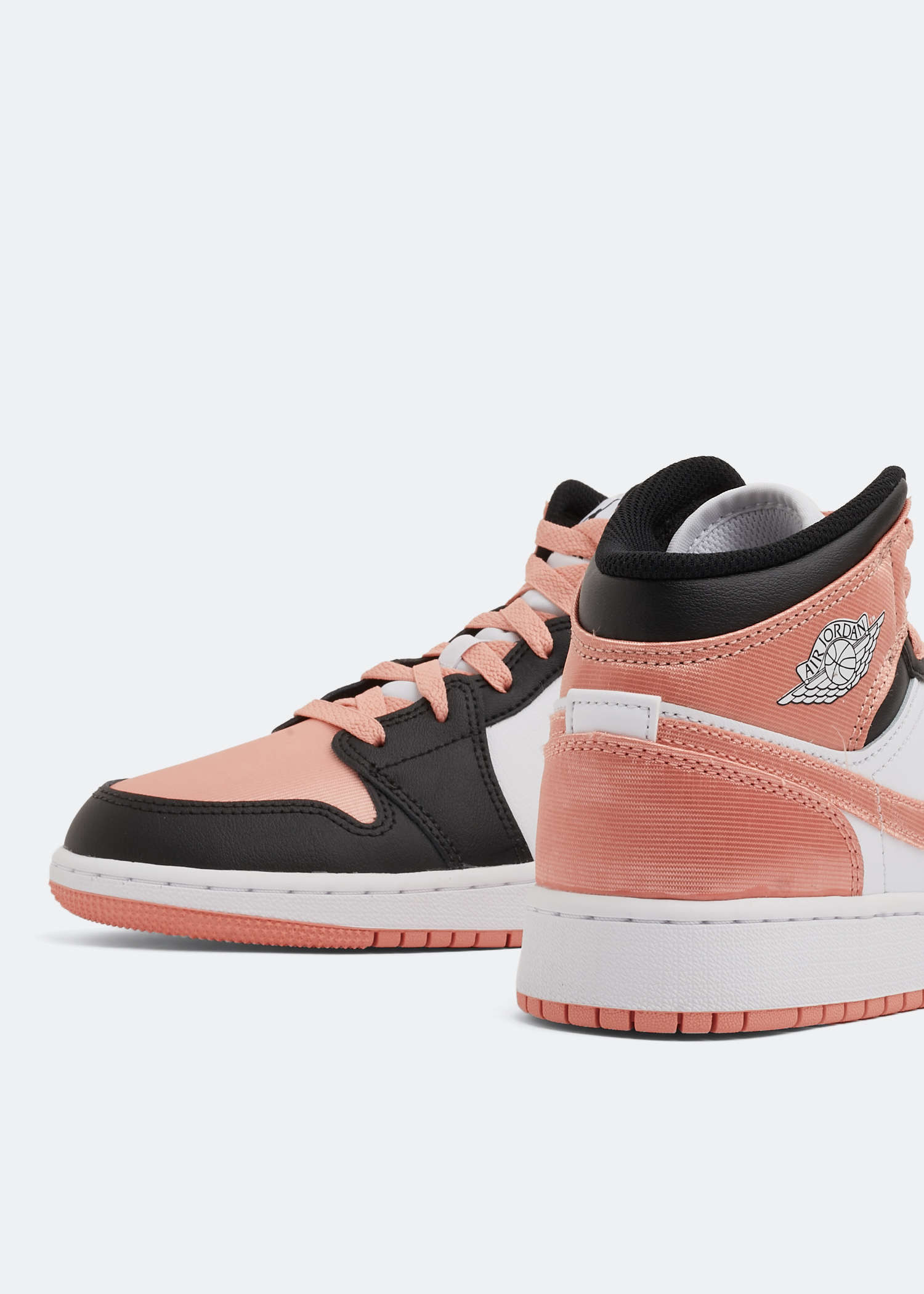 

Air Jordan 1 Mid 'Light Madder Root' sneakers, Pink