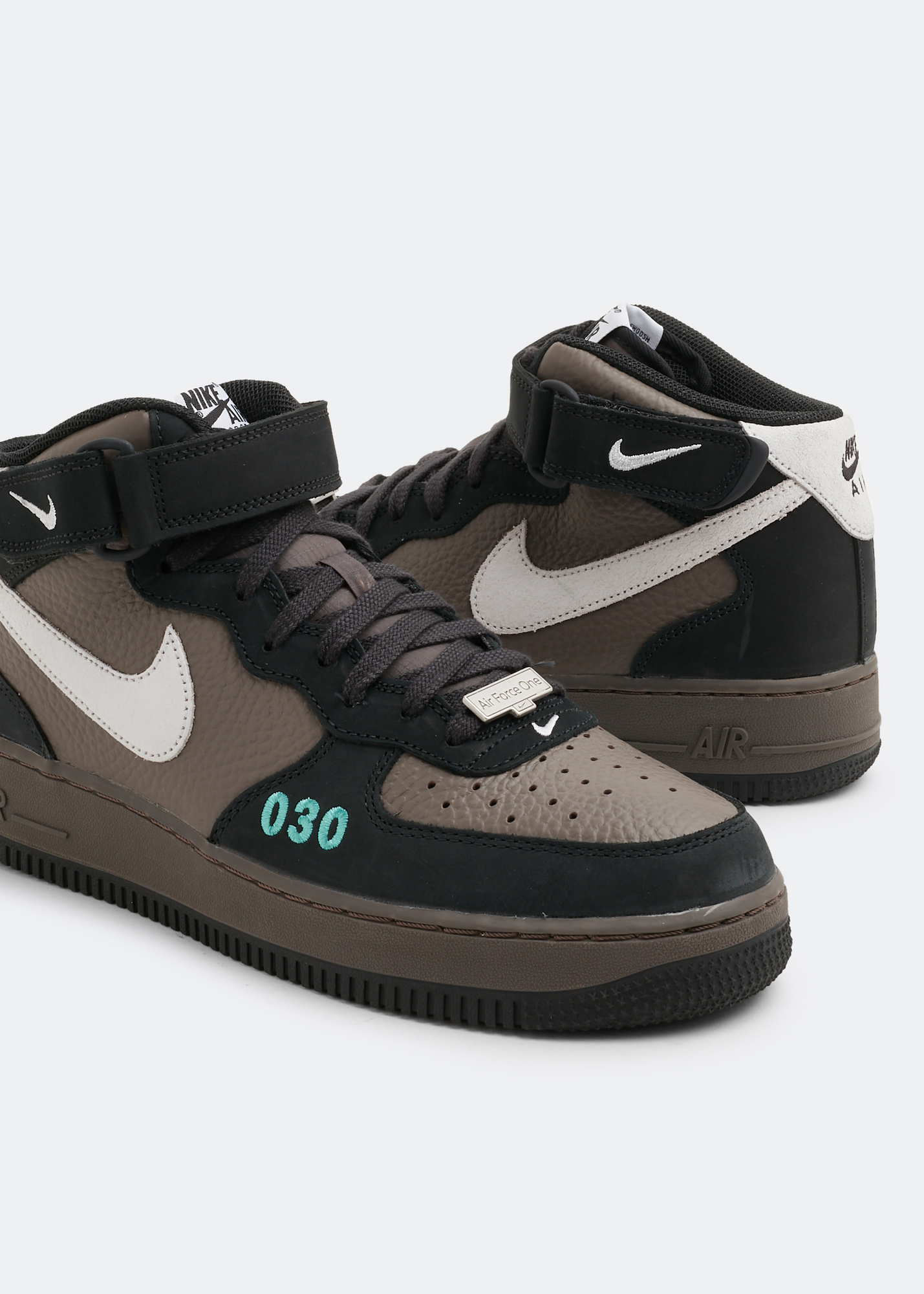 

Air Force 1 Mid 'Berlin' sneakers, Black