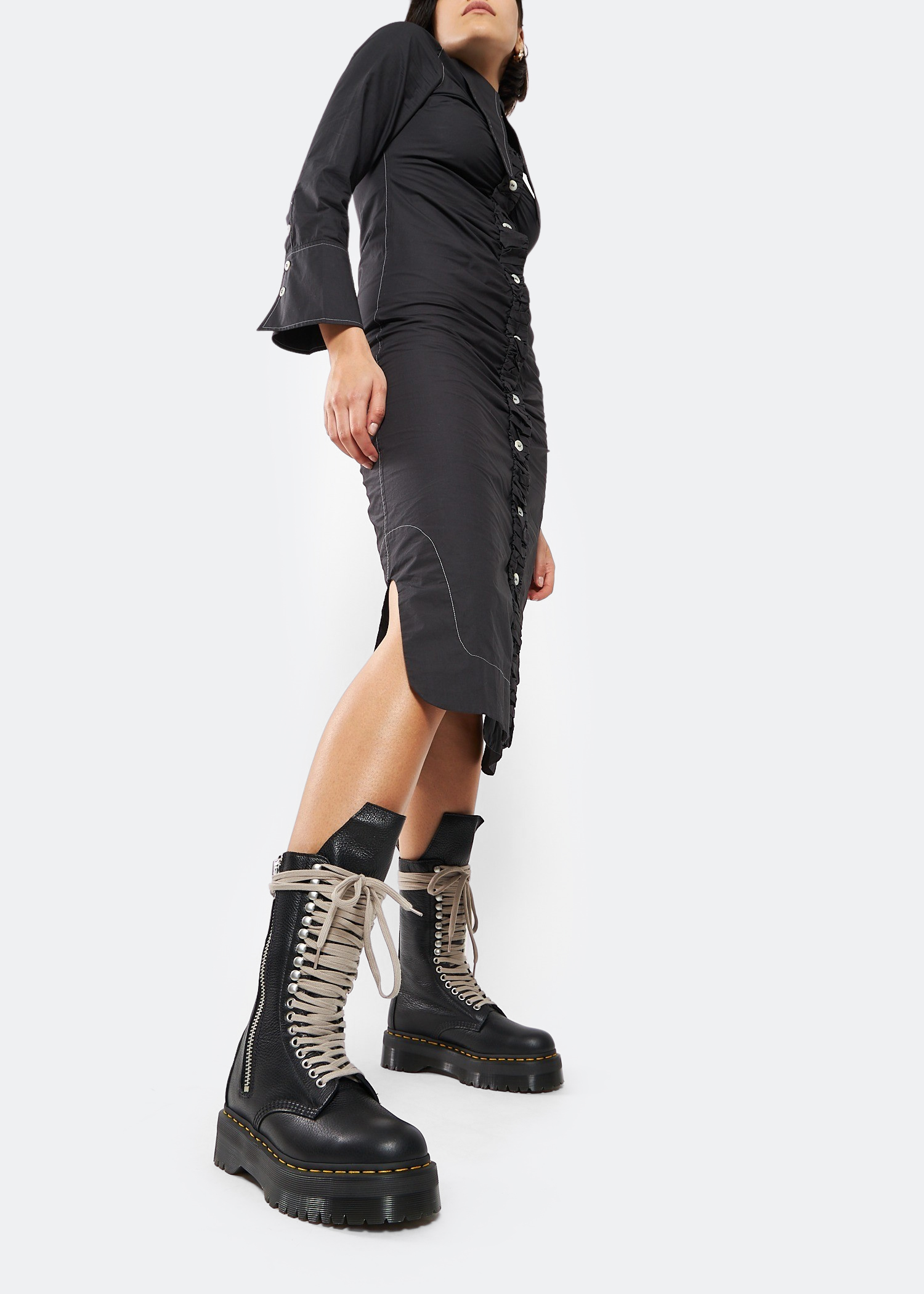 

x Dr. Martens Quad Sole calf length boots, Black