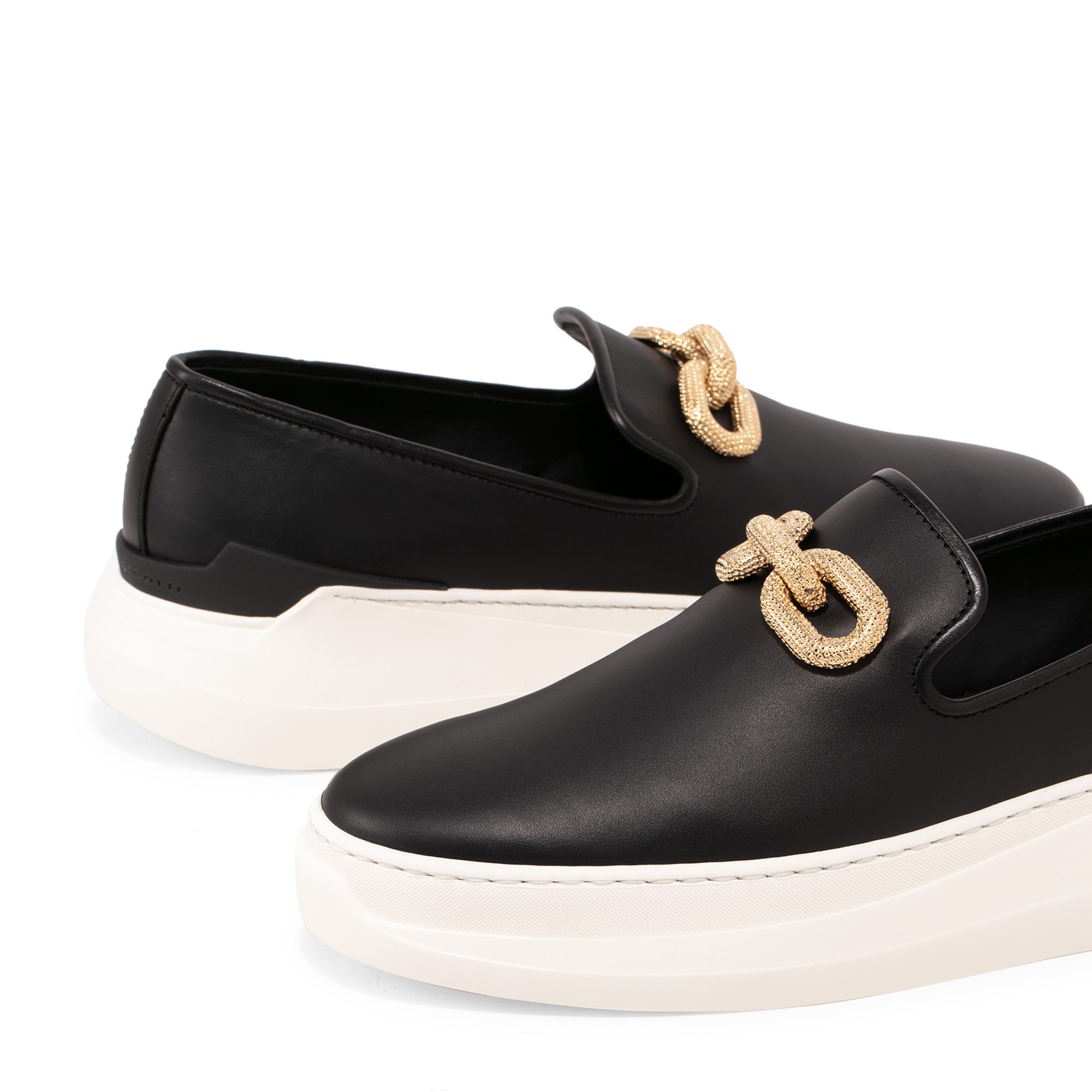 

Conley chain sneakers, Black