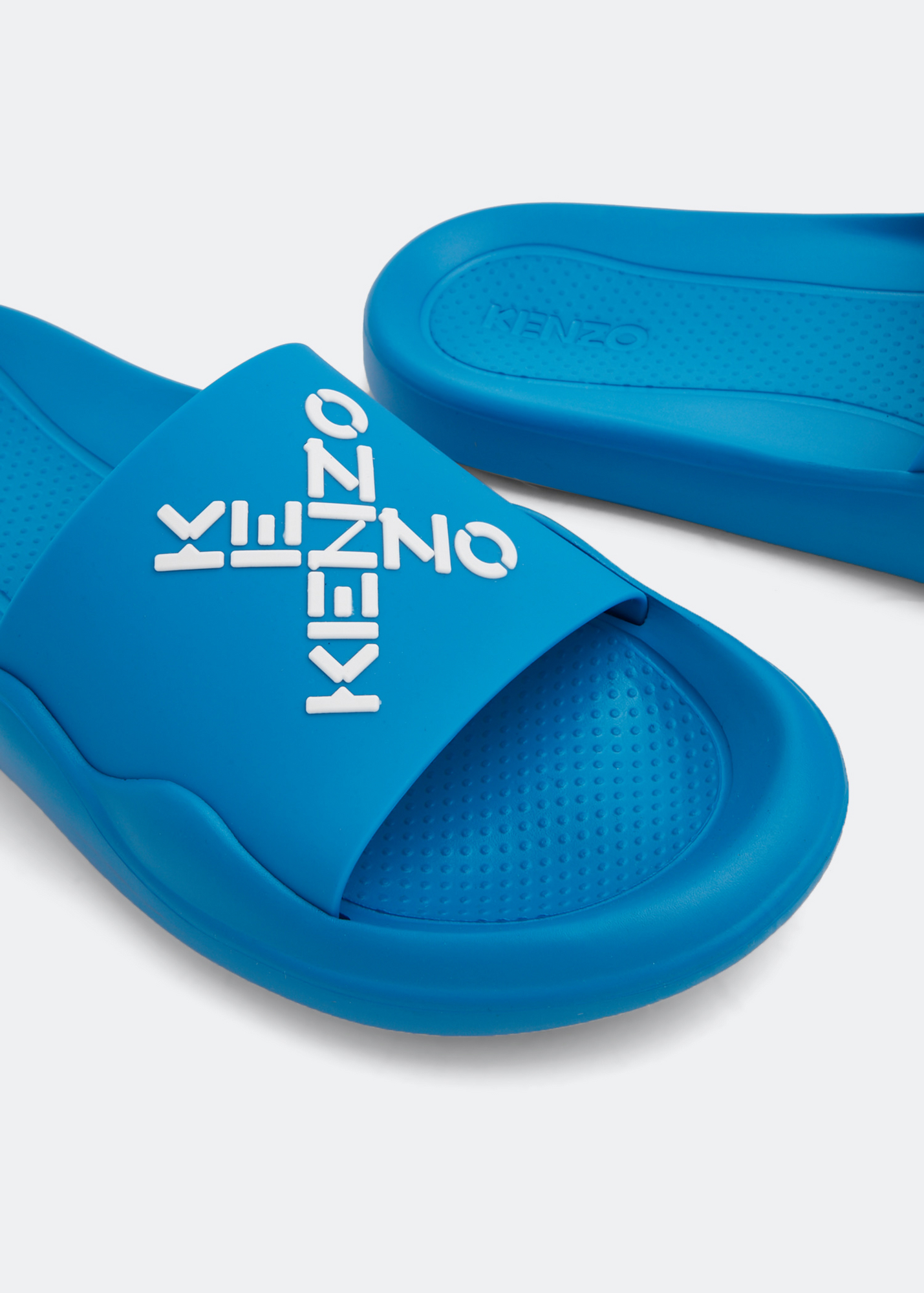 

Logo slides, Blue