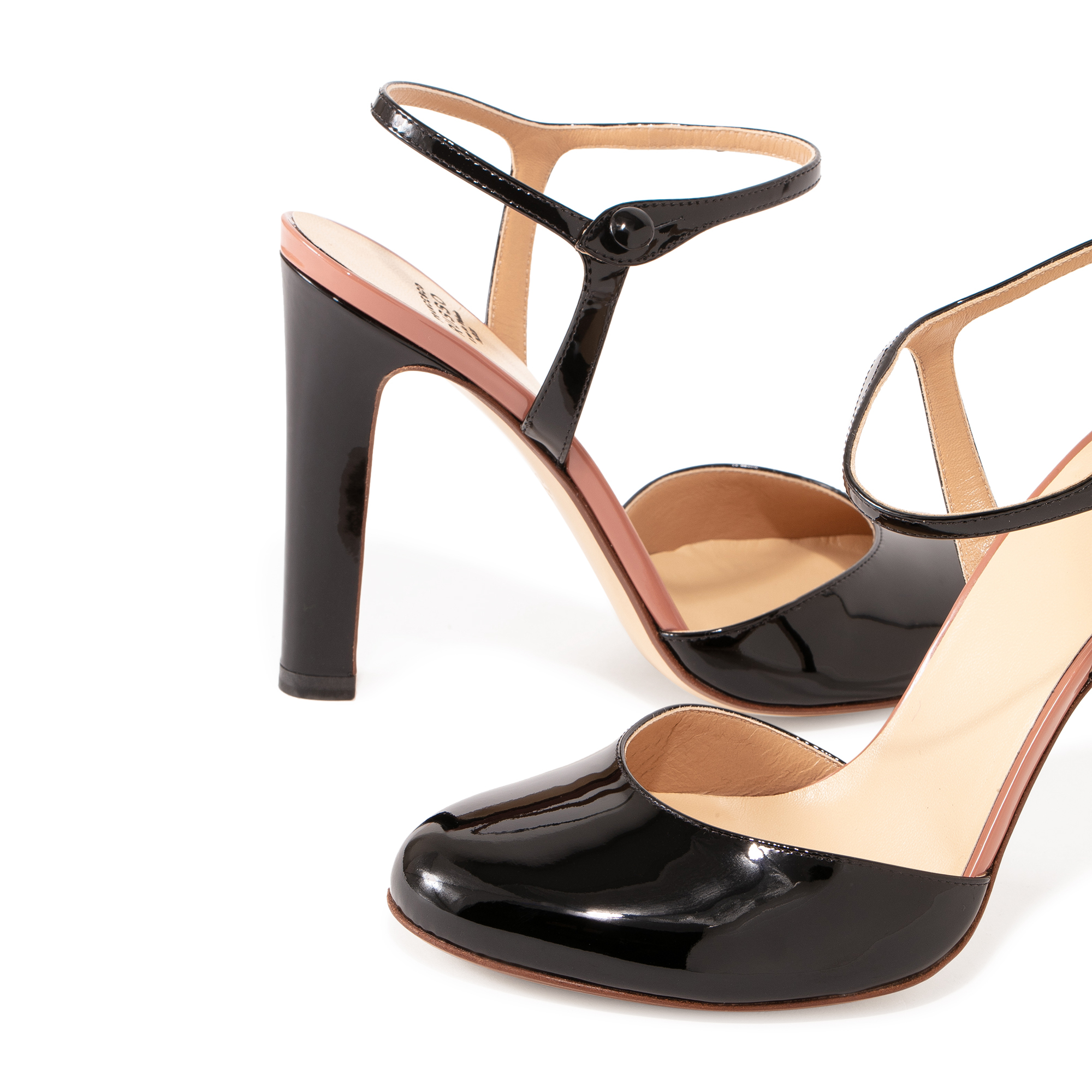 

Patent Mary-Jane pumps, Black